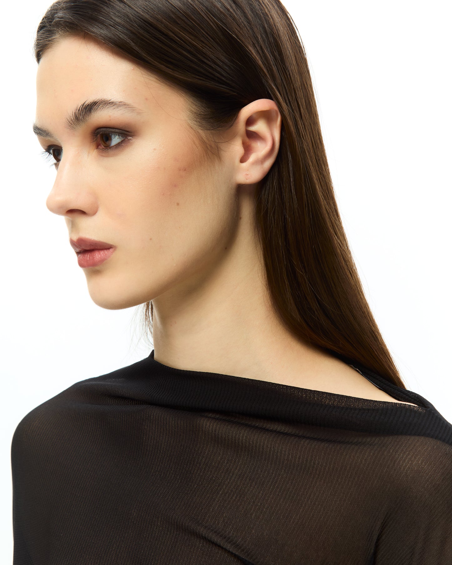 MLO Top con scollo ampio NERO