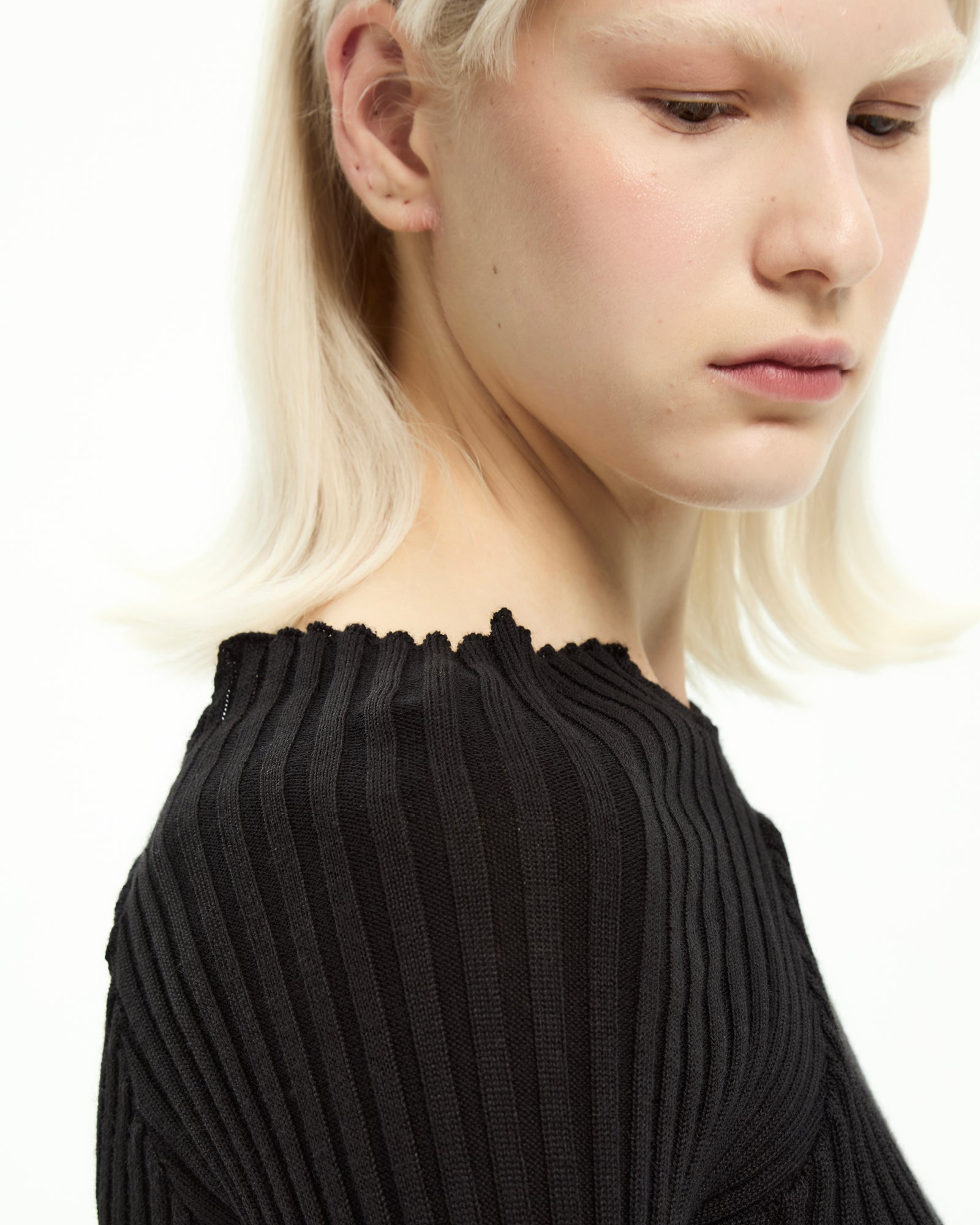 _MALLONI Maglia con cut-out NERO