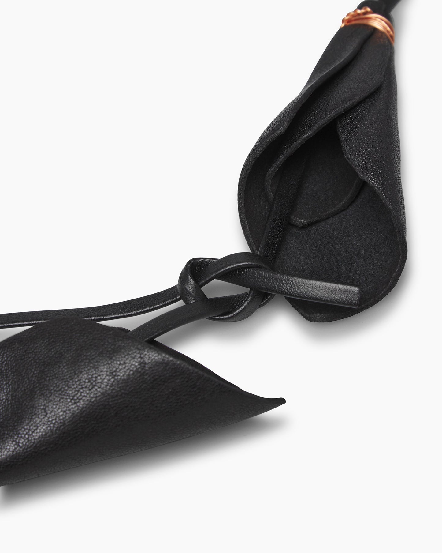 _MALLONI Collana in pelle NERO