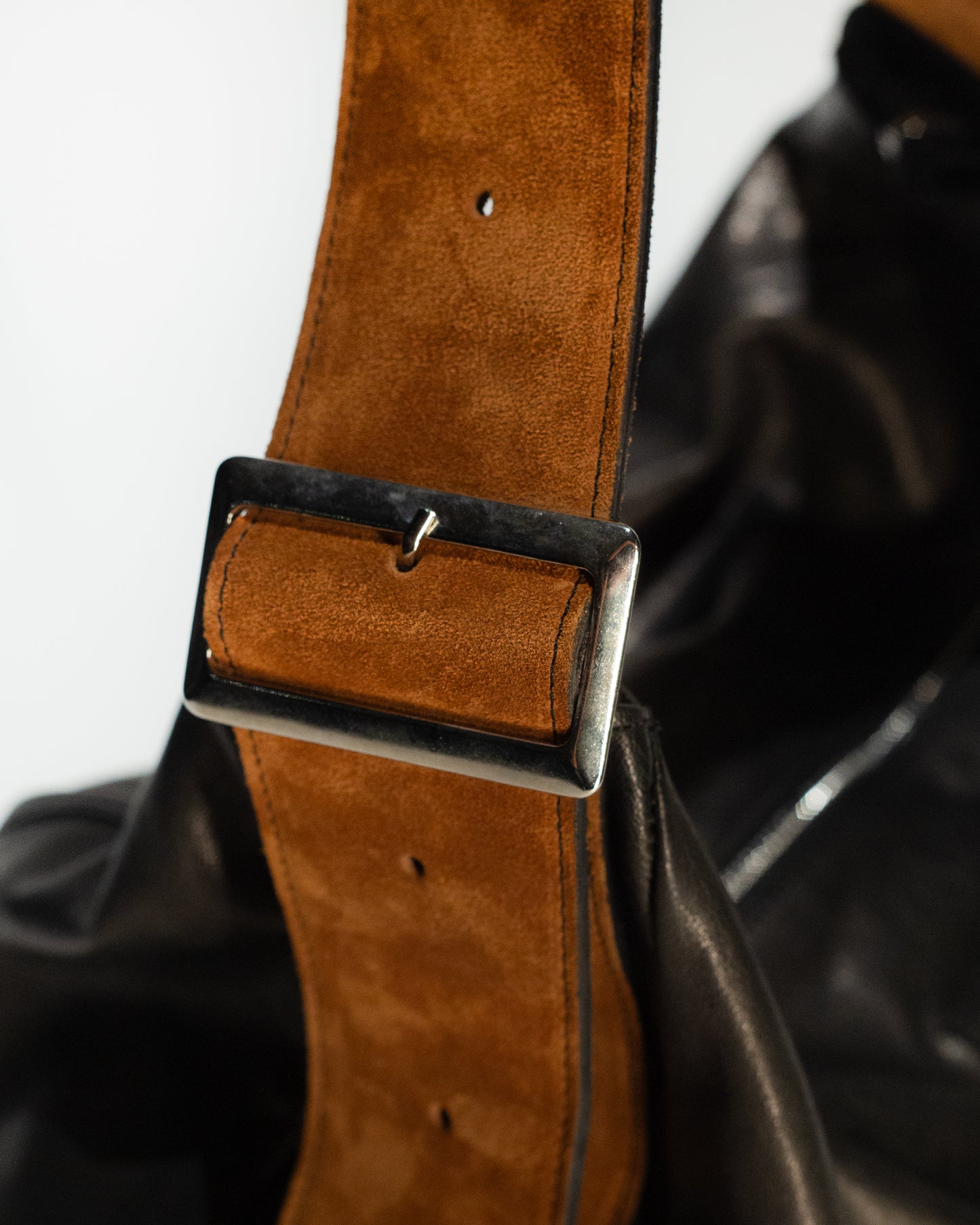 _MALLONI Borsa in pelle morbida NERO