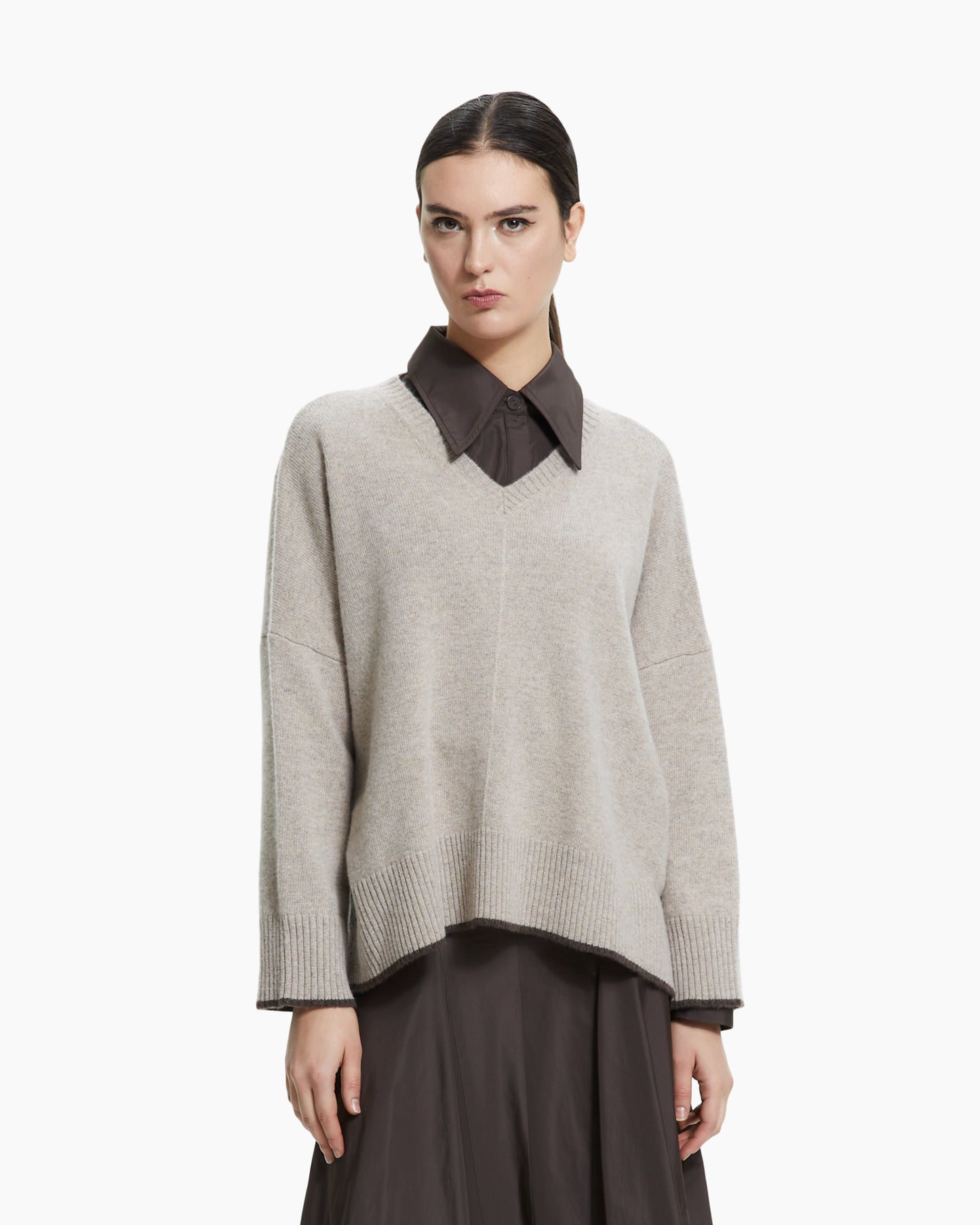 _MALLONI Maglia dalla linea fluida