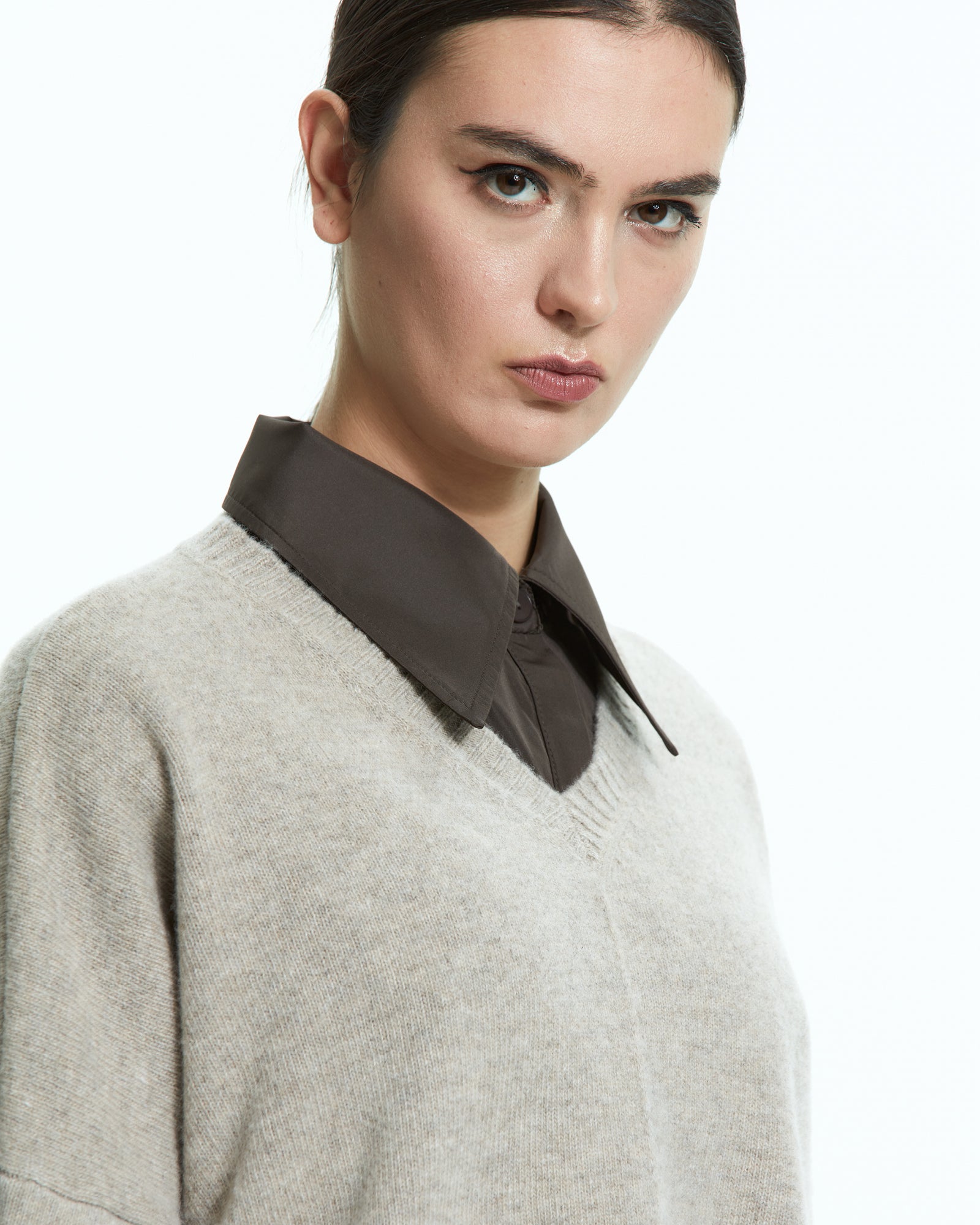 _MALLONI Maglia dalla linea fluida