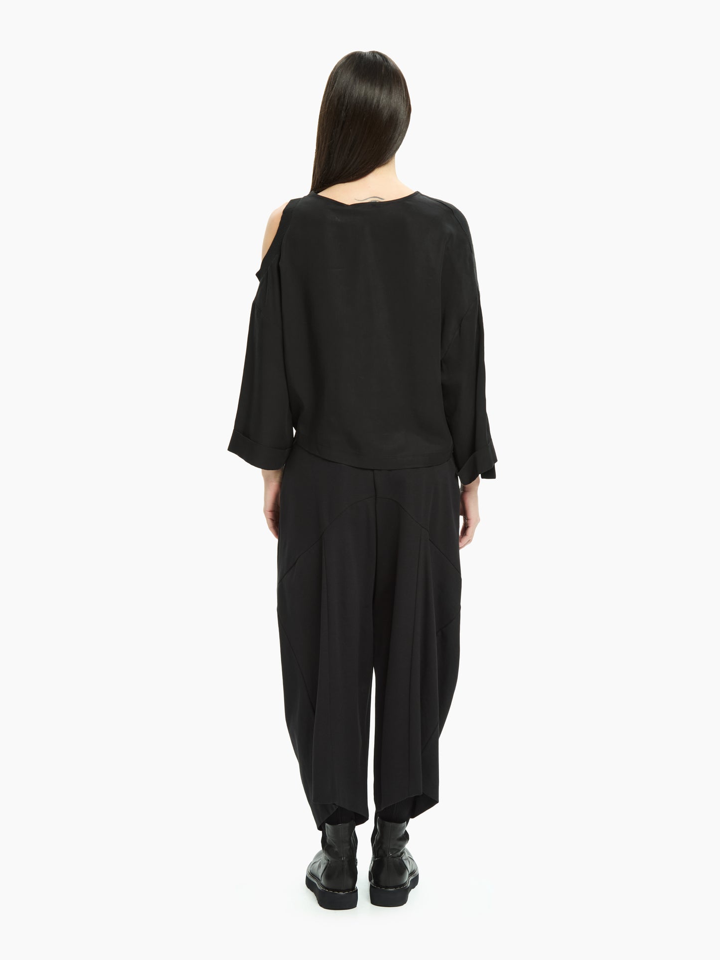 MLO Blusa con spalla scoperta NERO