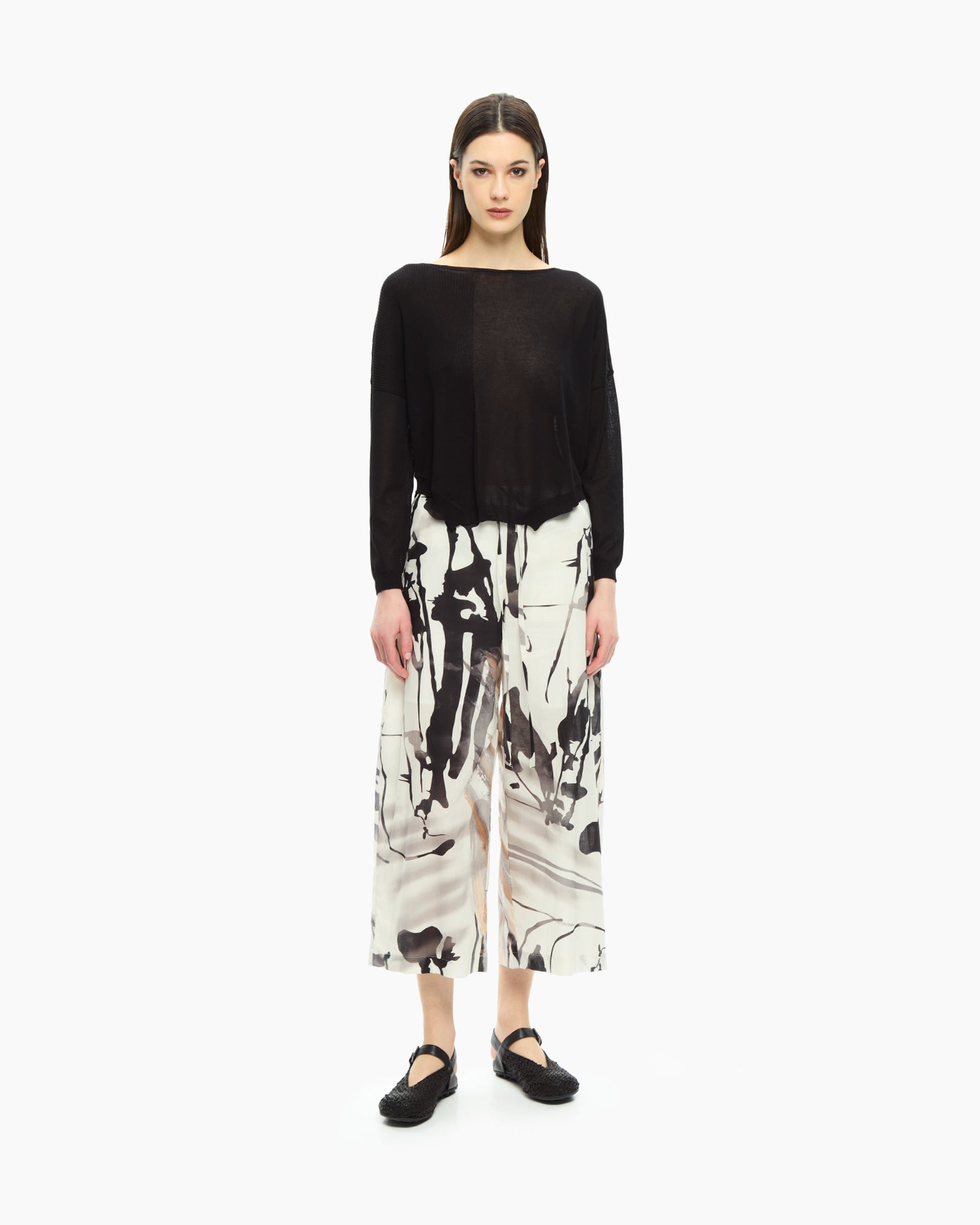 MLO Top con scollo ampio NERO