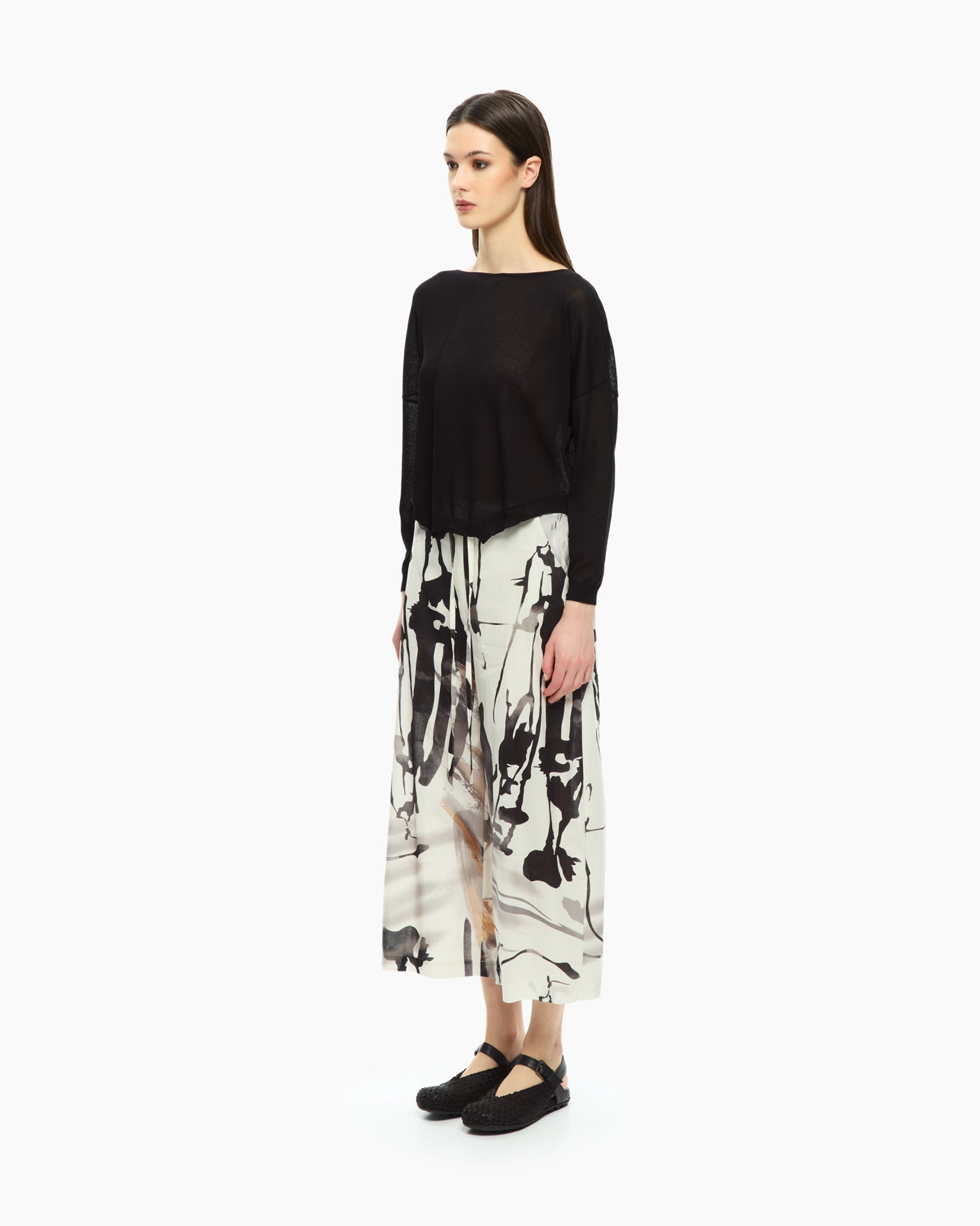 MLO Top con scollo ampio NERO