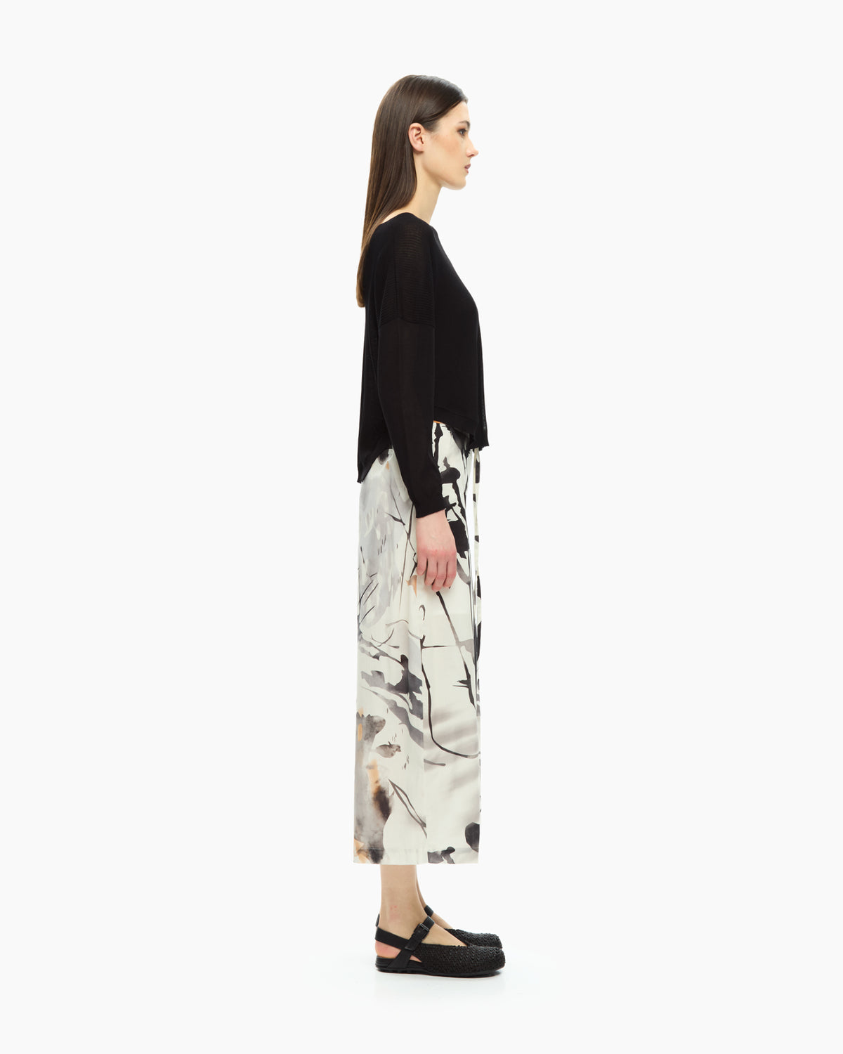 MLO Top con scollo ampio NERO