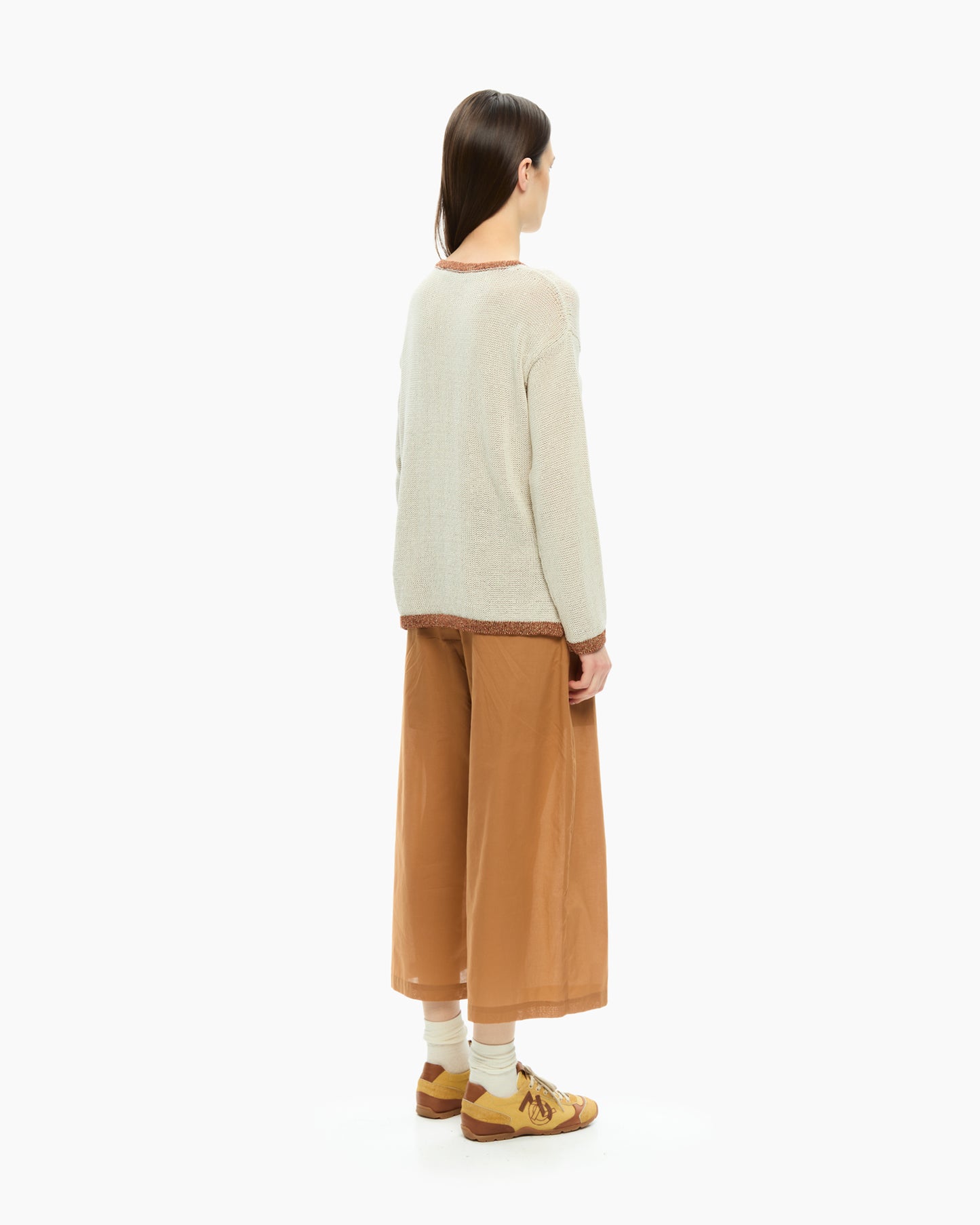 MLO Top con dettagli BIANCO