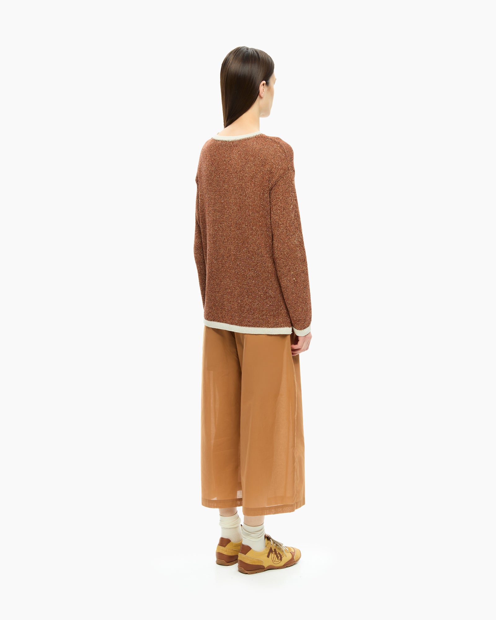 MLO Top con dettagli ARANCIONE