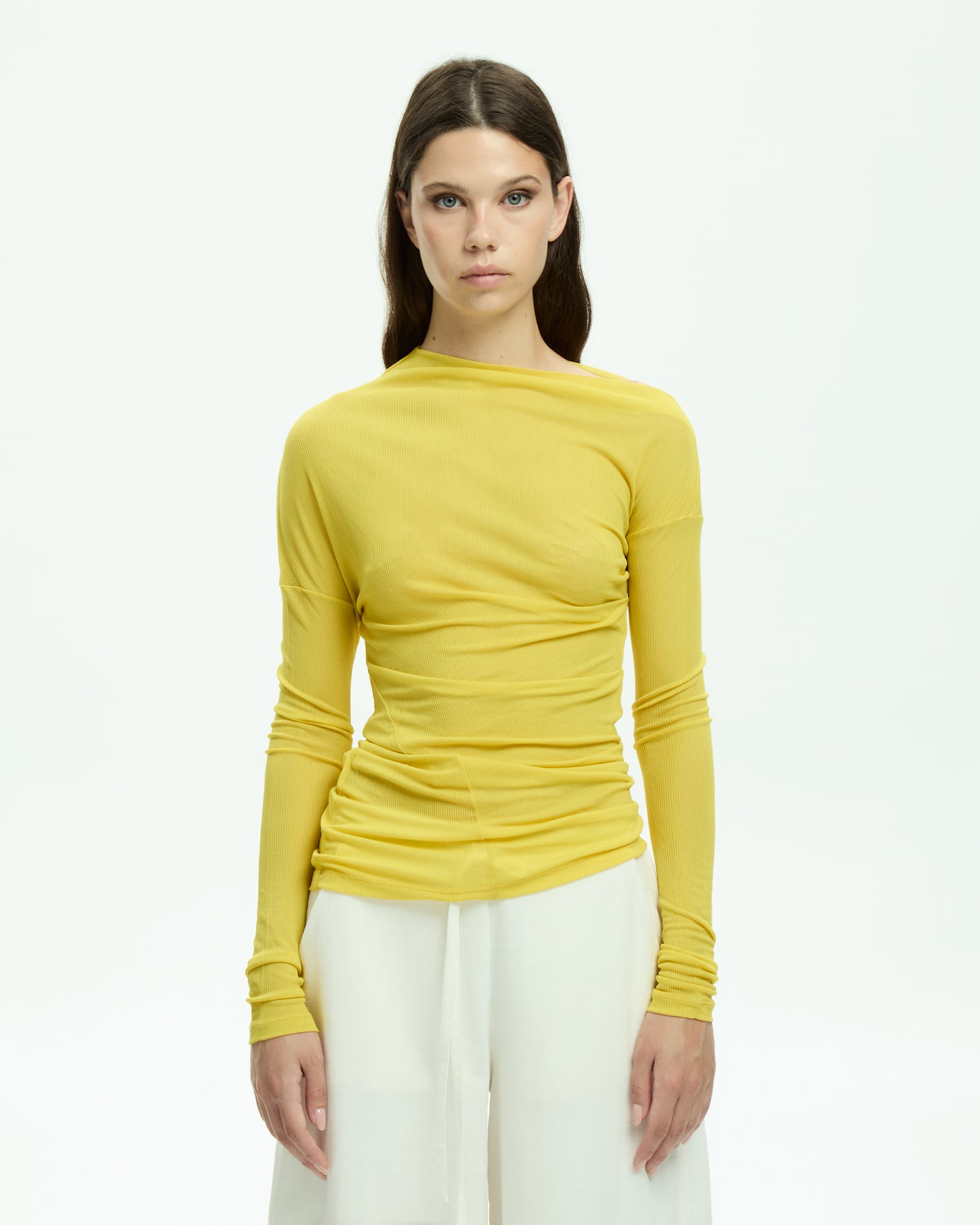 MLO Top con scollo ampio GIALLO