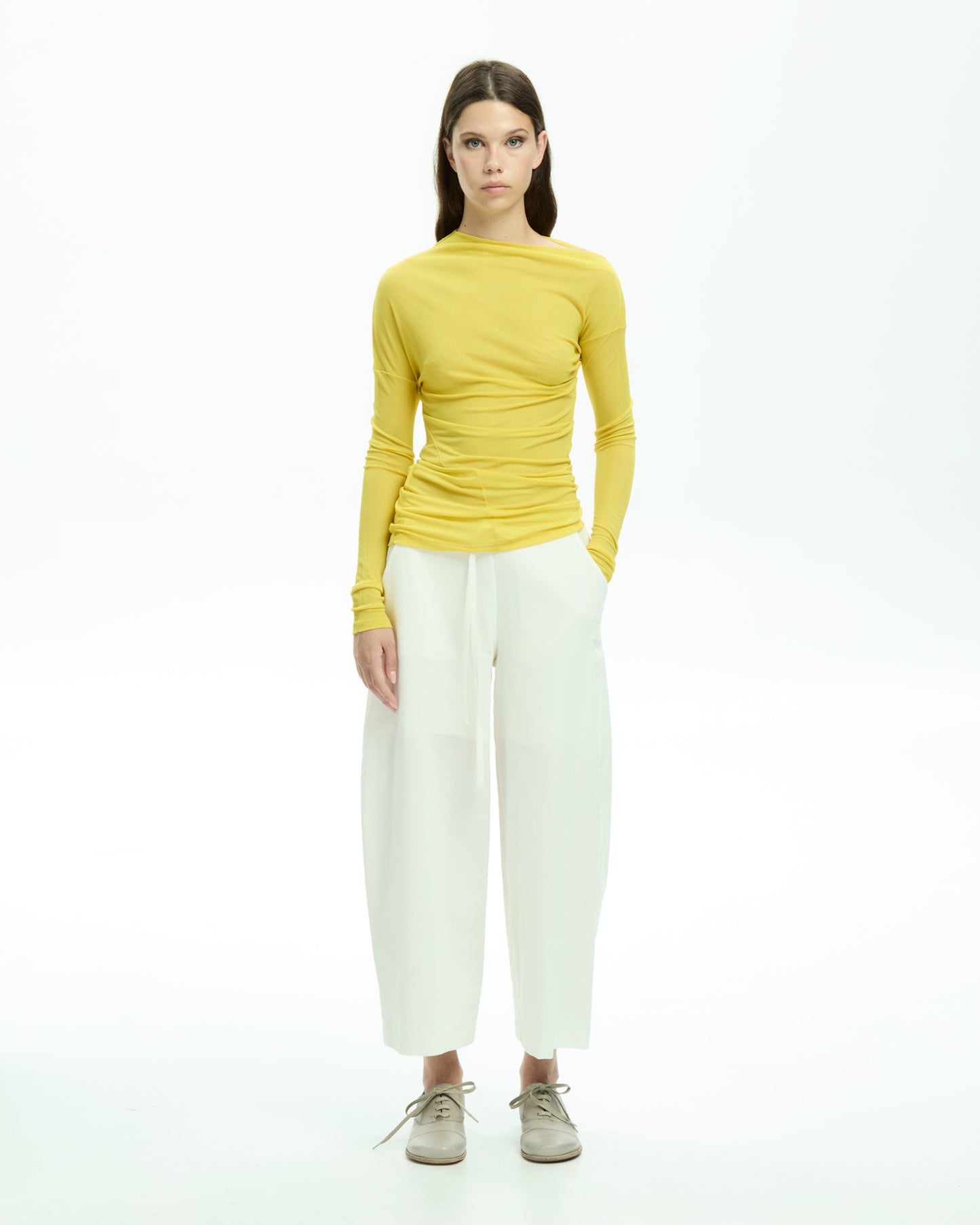 MLO Top con scollo ampio GIALLO