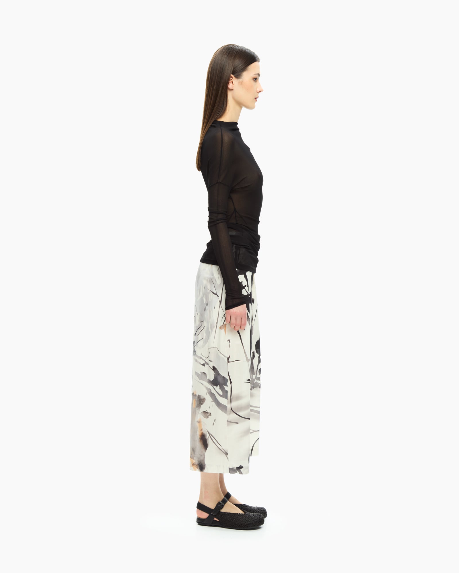 MLO Top con scollo ampio NERO