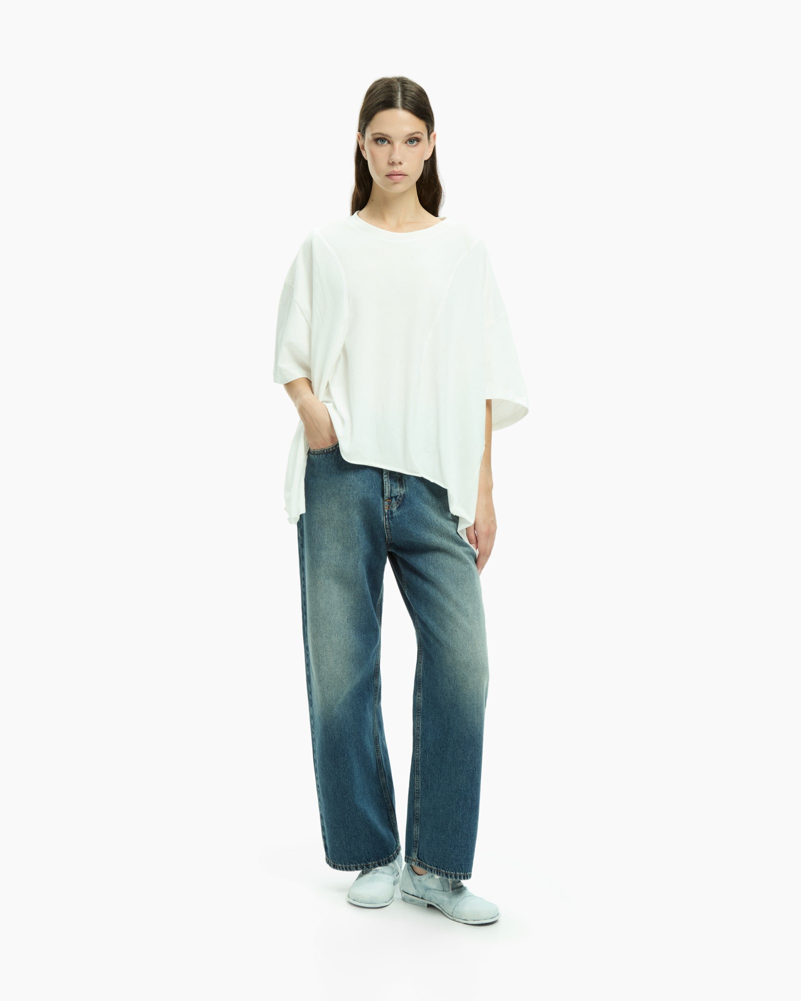 MLO Jersey asimmetrico con maniche corte BIANCO
