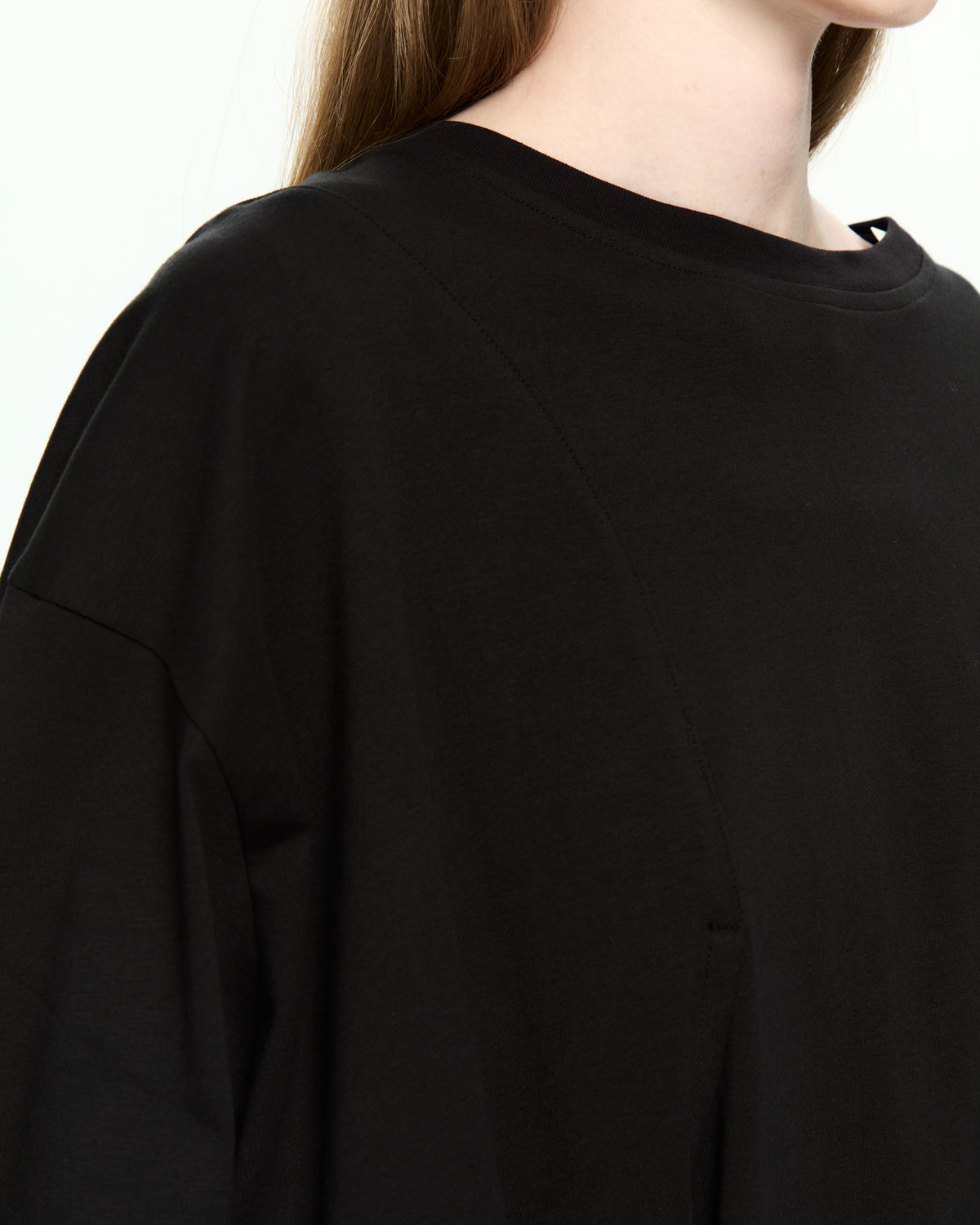 MLO Jersey asimmetrico con maniche corte NERO