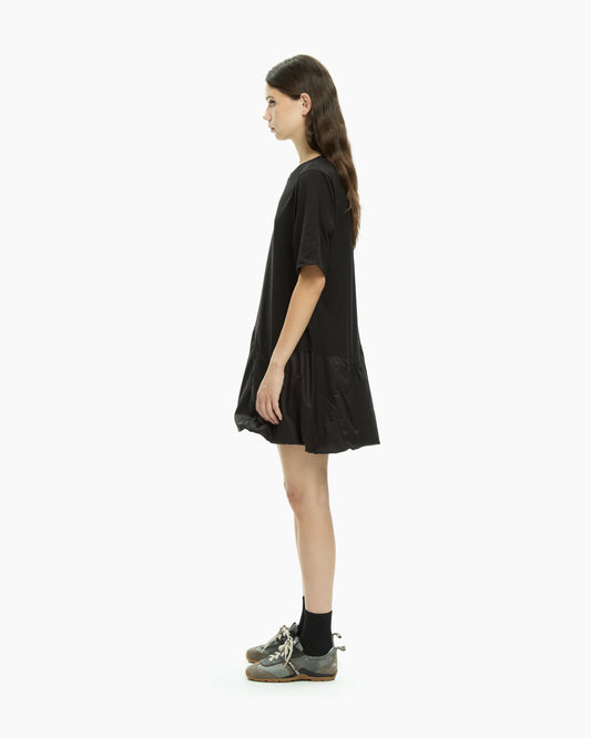 MLO Abito corto con pannello drappeggiato NERO