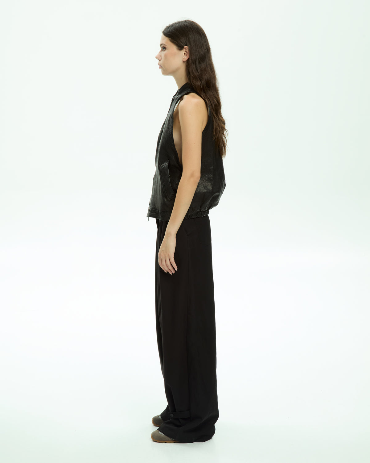 MLO Gilet smanicato con zip  NERO