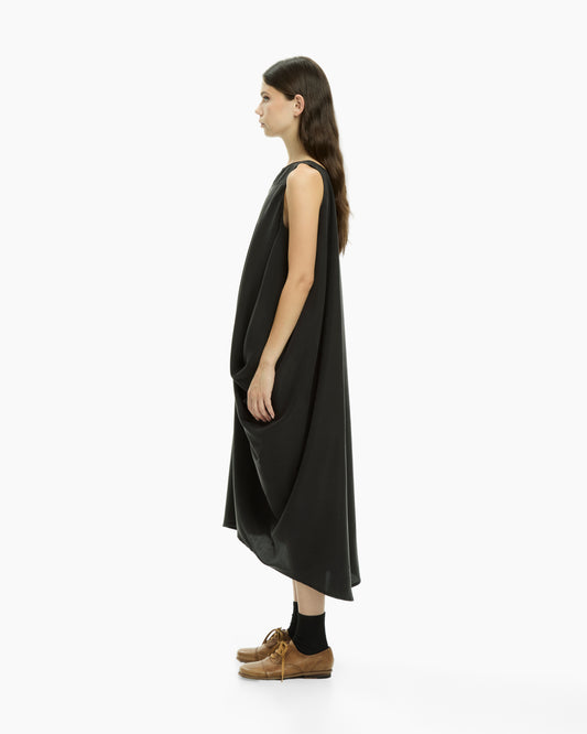 MLO Abito lungo smanicato  NERO