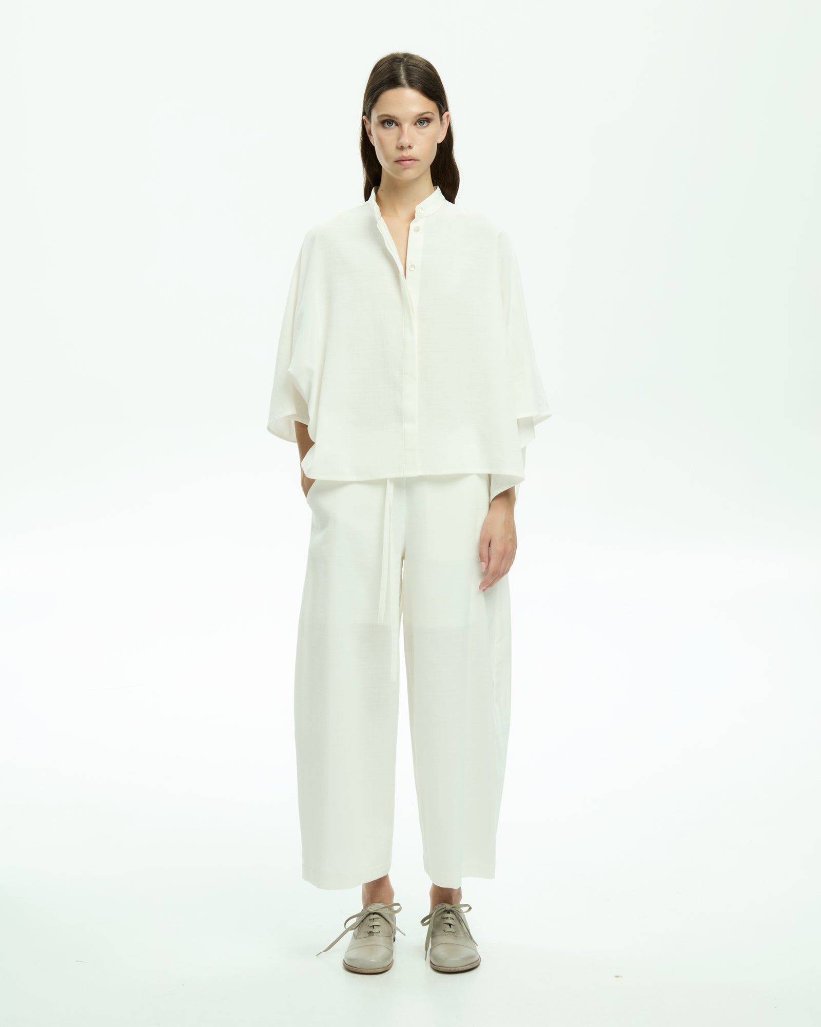 MLO Camicia con collo alla coreana BIANCO