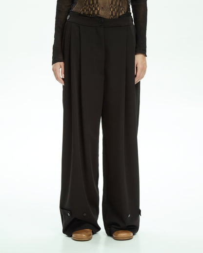 MLO Pantalone con pieghe frontali NERO
