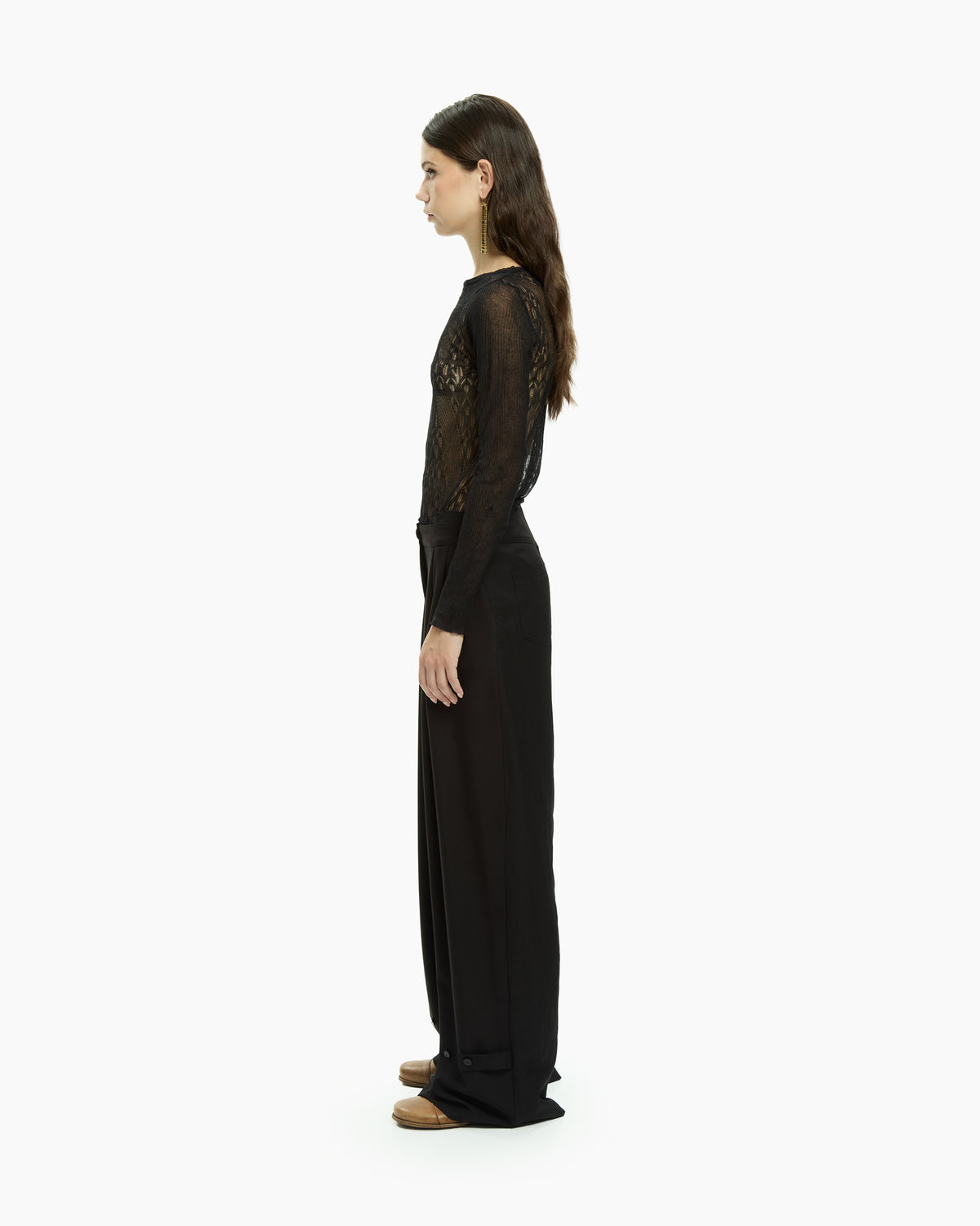 MLO Pantalone con pieghe frontali NERO