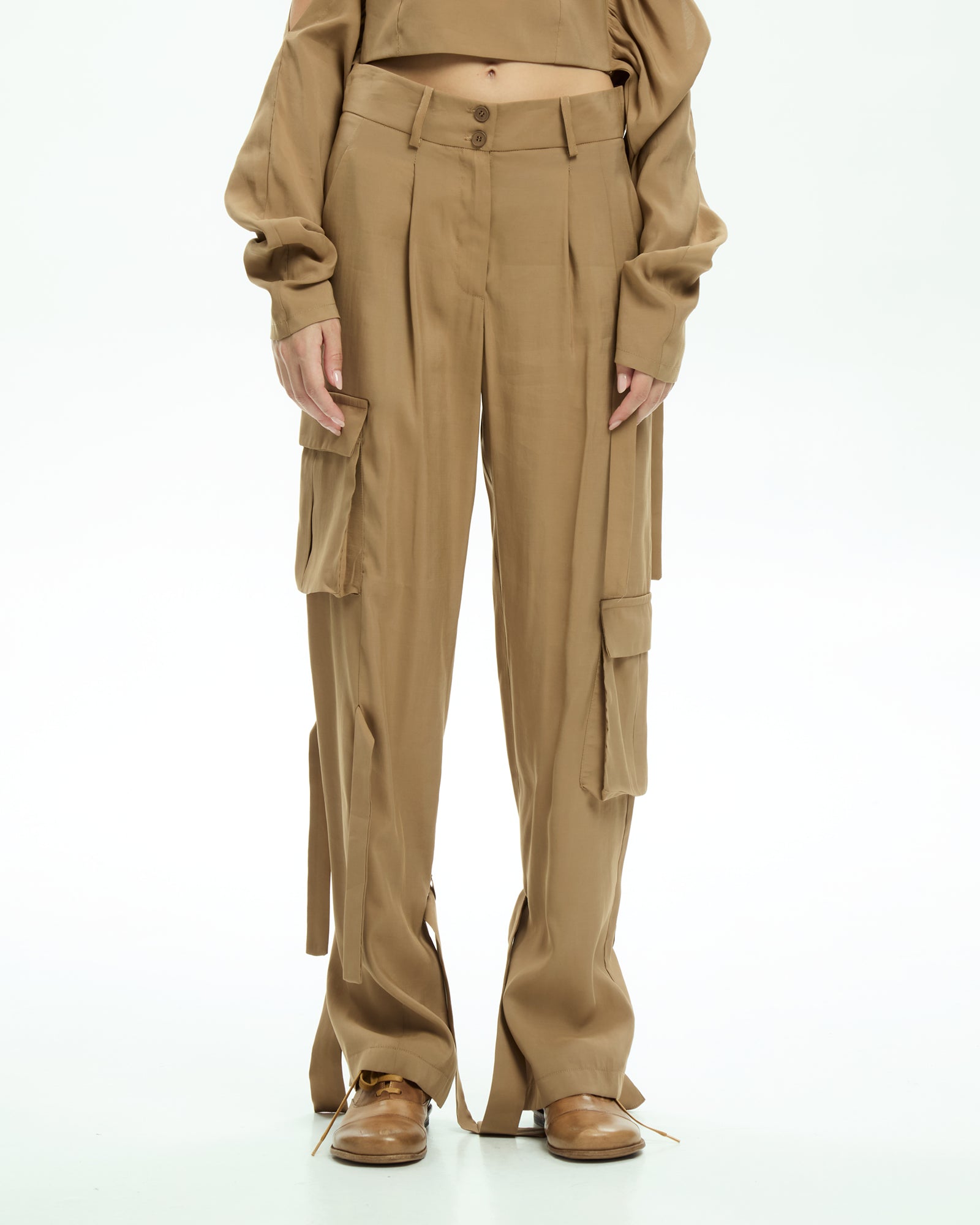 MLO Pantaloni cargo con tasche applicate BEIGE