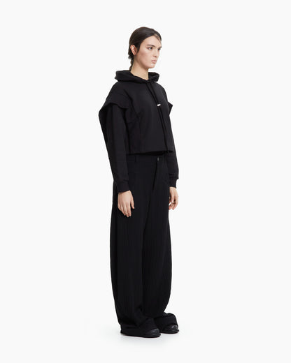 MLO Felpa cropped con cappuccio NERO