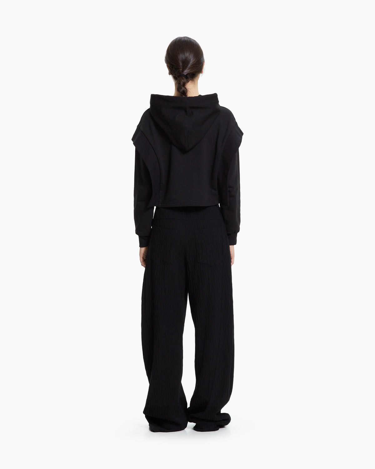 MLO Felpa cropped con cappuccio NERO
