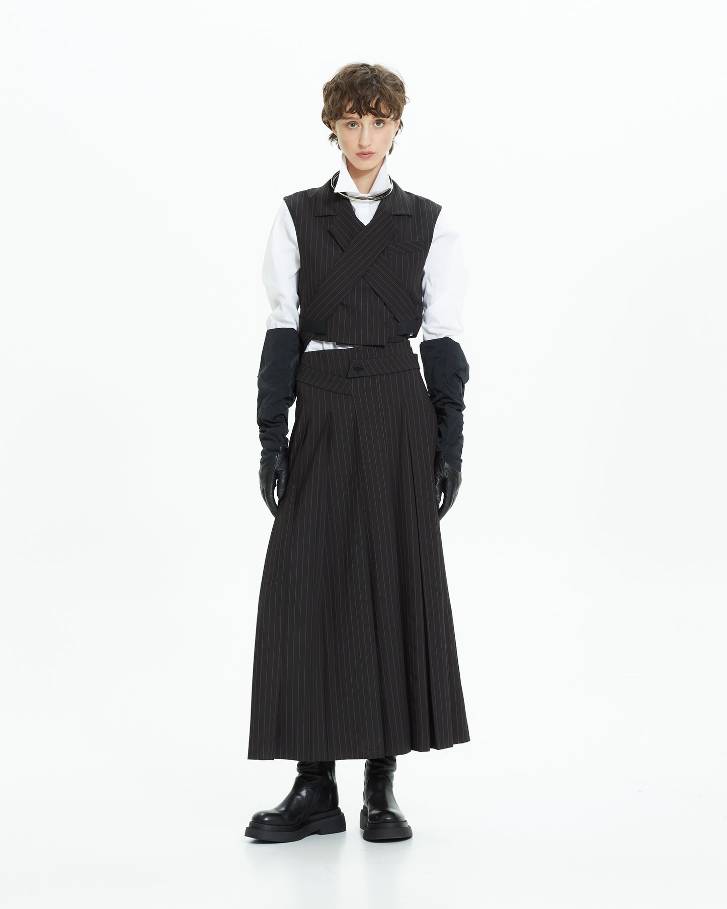 MLO Gilet gessato incrociato NERO
