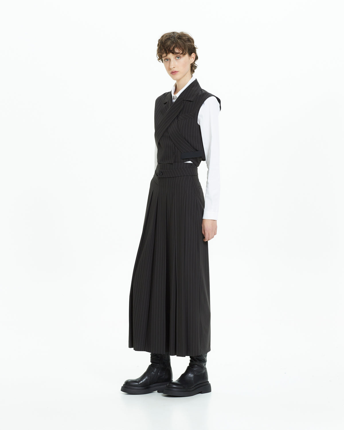 MLO Gilet gessato incrociato NERO