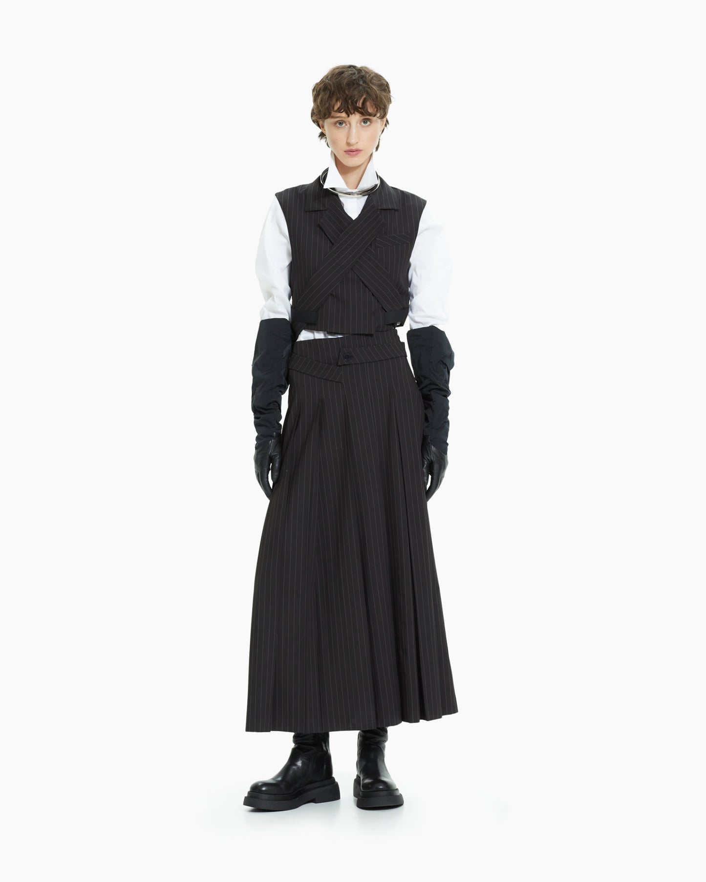 MLO Gilet gessato incrociato NERO