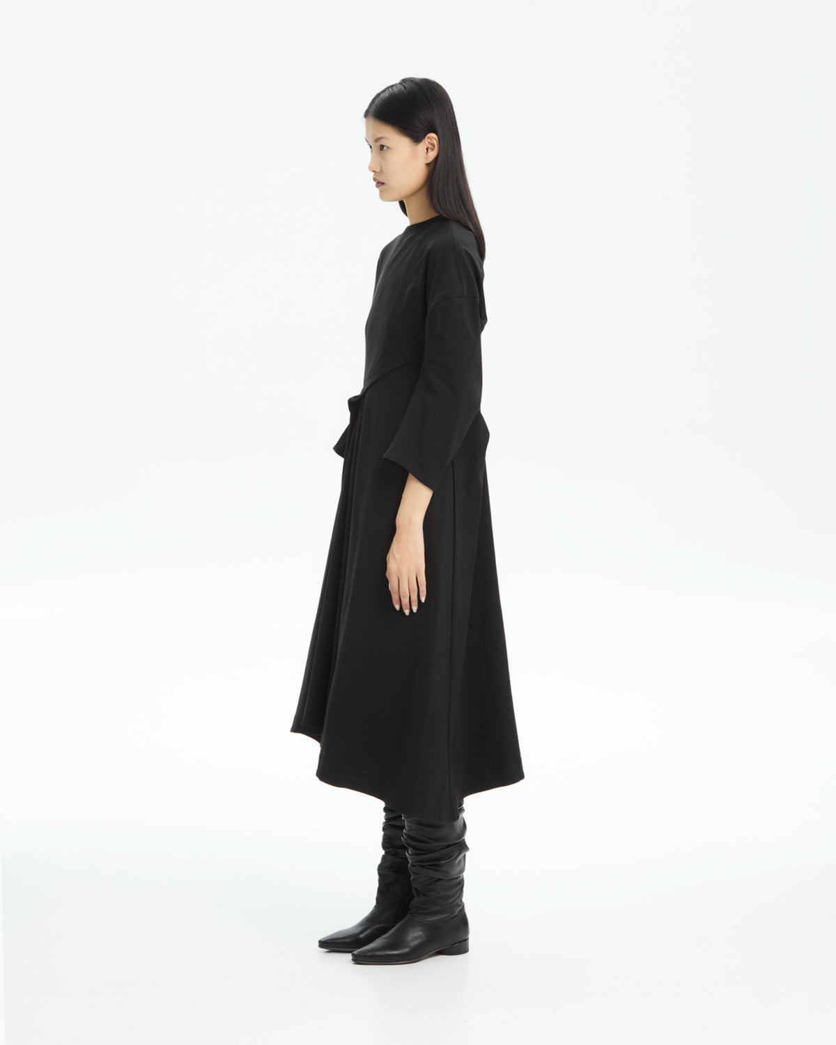 MLO Abito midi con drappeggio laterale NERO
