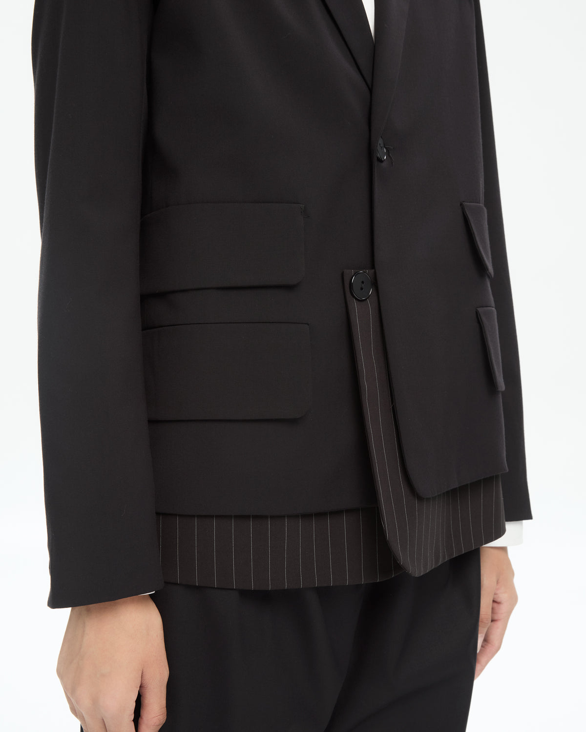 MLO Blazer nero con dettaglio gessato NERO