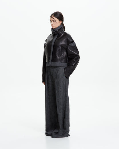 MLO Giacca cropped con collo tecnico NERO