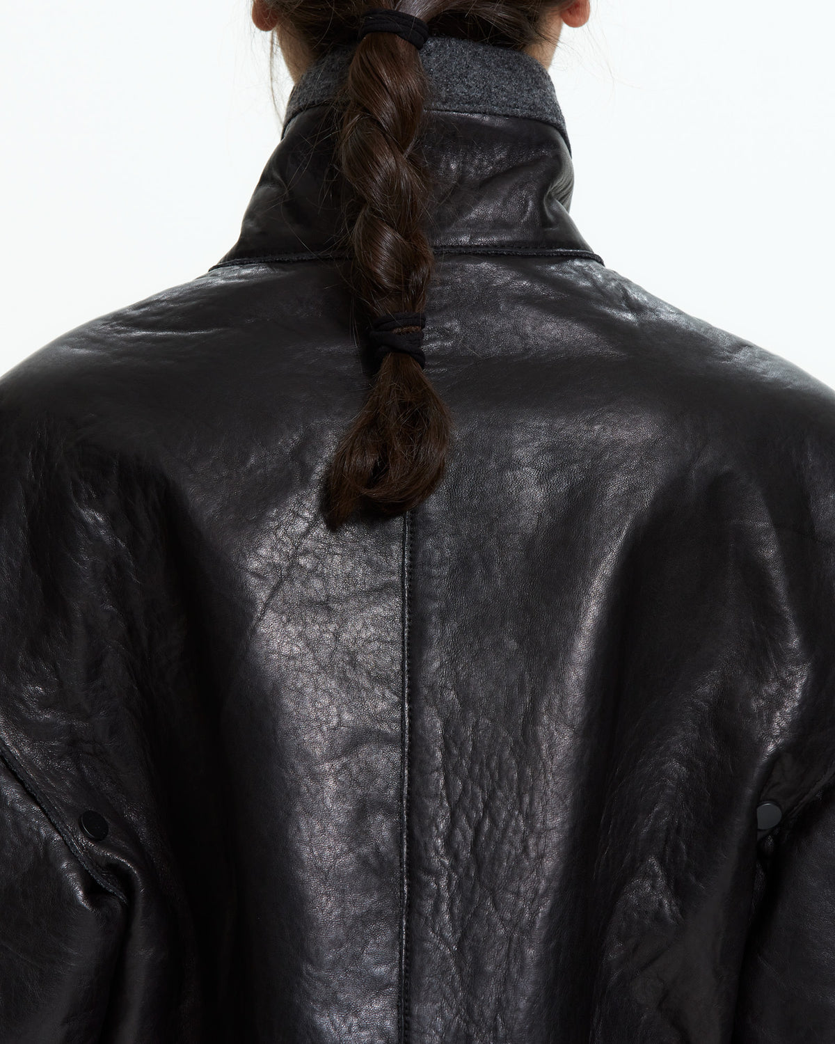 MLO Giacca cropped con collo tecnico NERO
