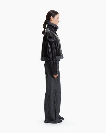 MLO Giacca cropped con collo tecnico NERO