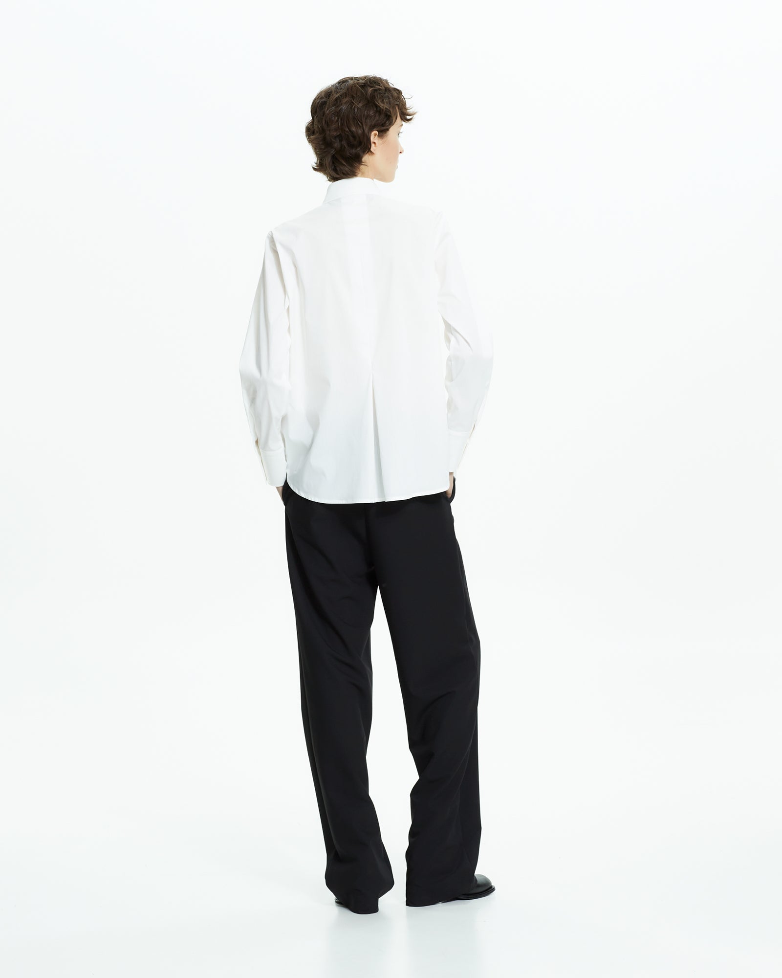 MLO Camicia con tagli asimmetrici BIANCO