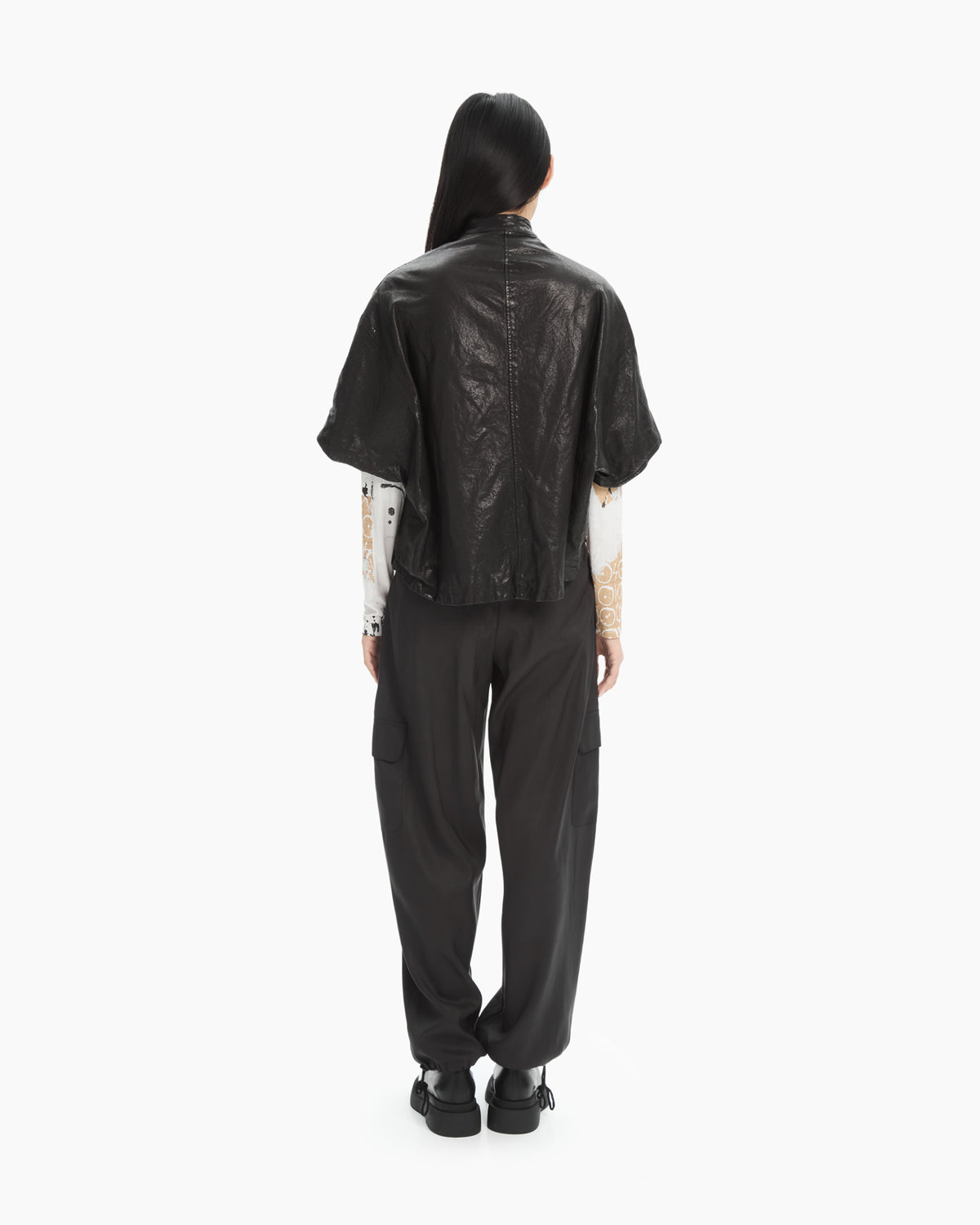 MLO Cappa cropped in pelle  NERO
