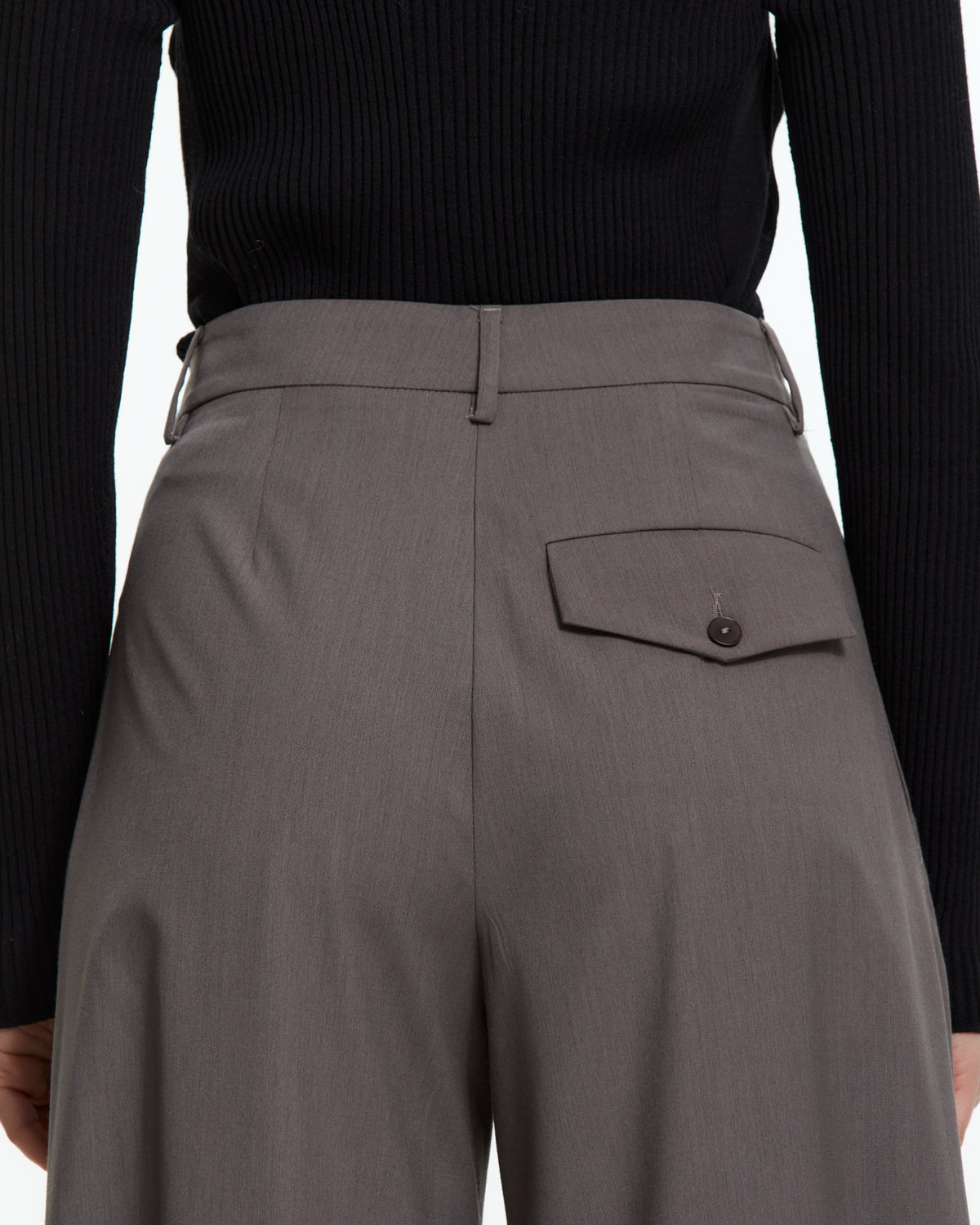 MLO Pantalone con dettaglio sul fondo MARRONE