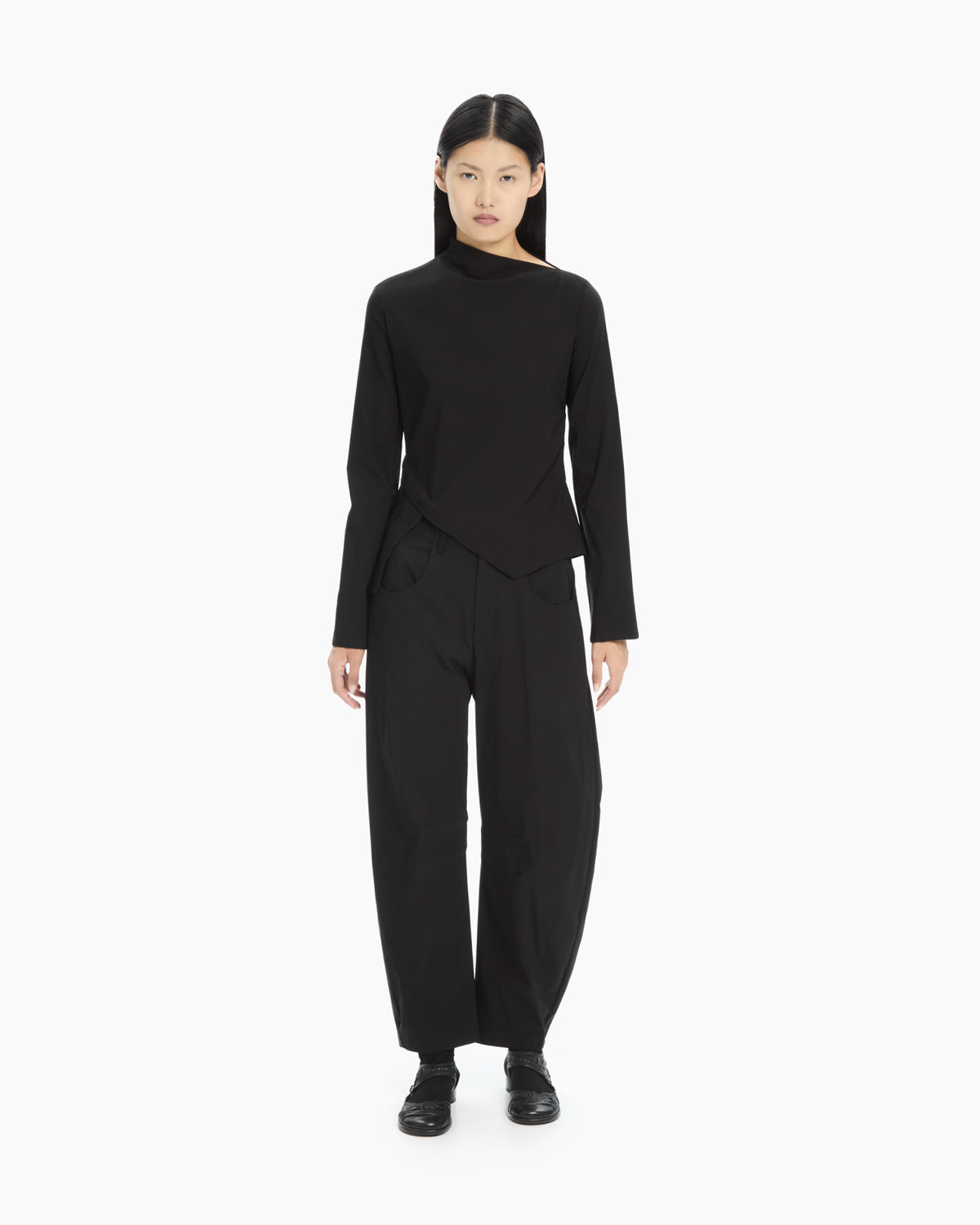 MLO Pantaloni ampi con tasche sagomate NERO