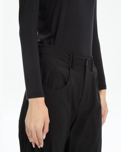 MLO Pantaloni ampi con tasche sagomate NERO