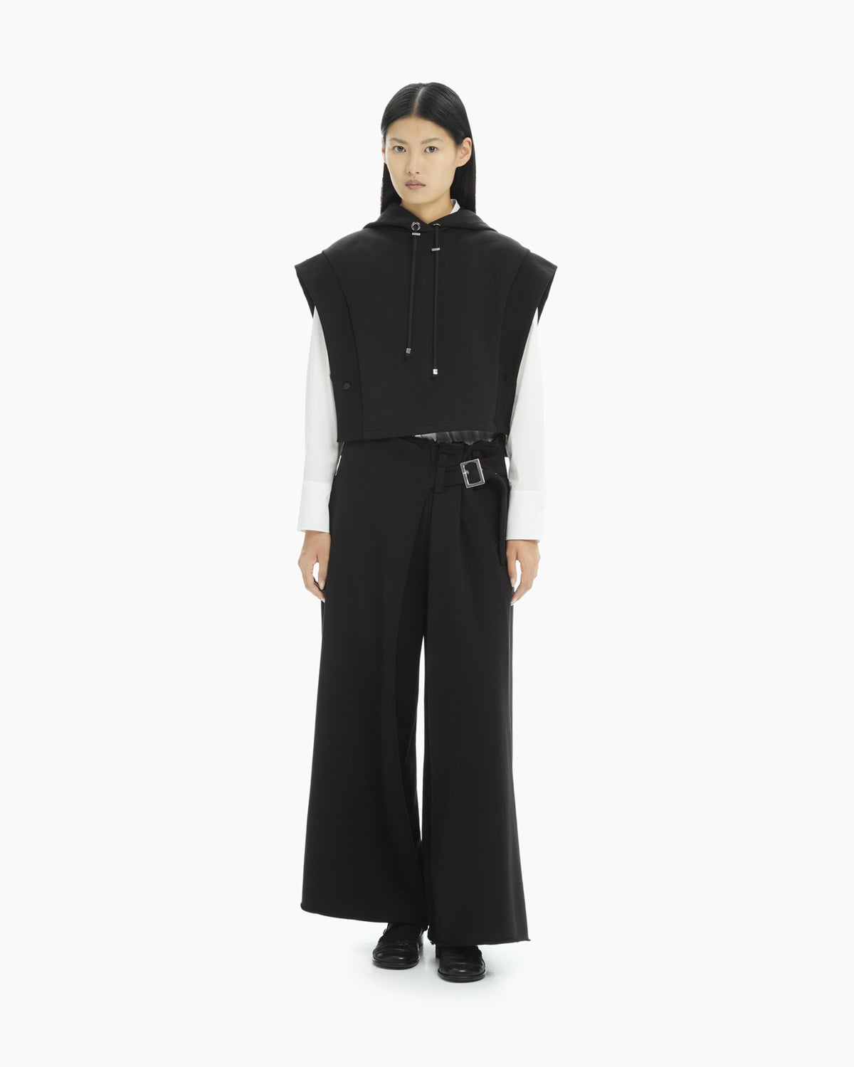 MLO Pantaloni ampi con cintura e fibbia NERO