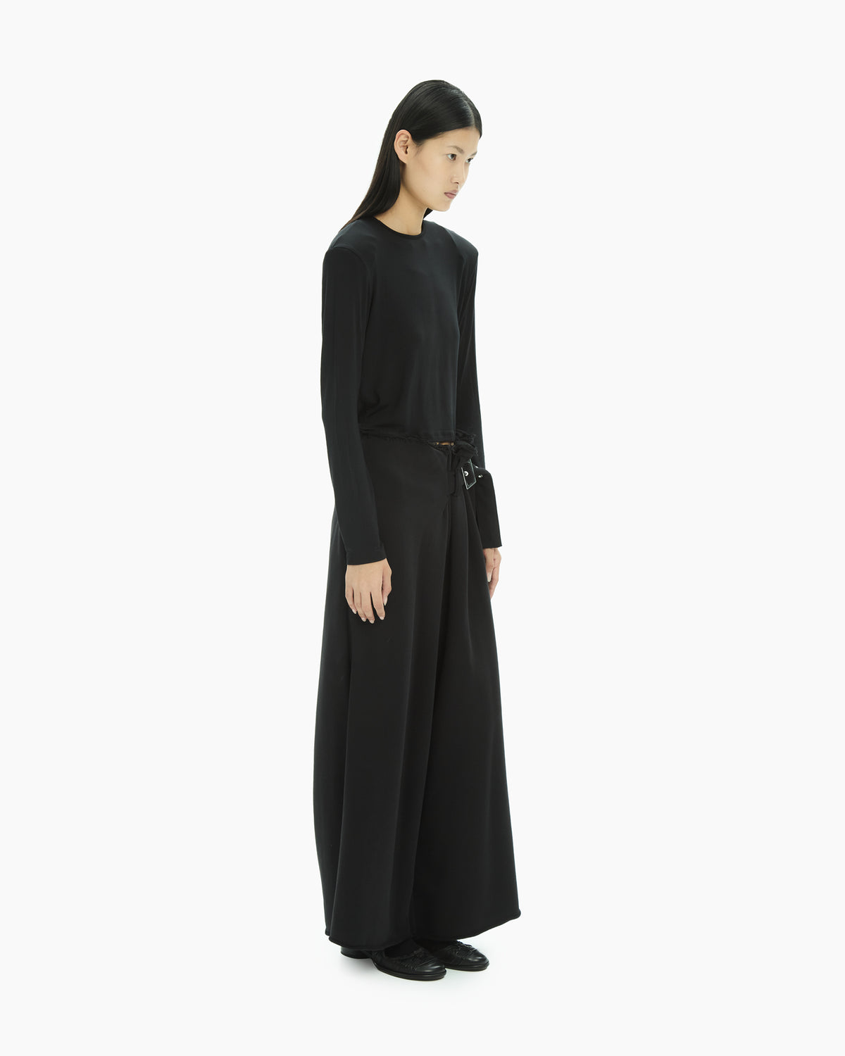 MLO Pantaloni ampi con cintura e fibbia NERO