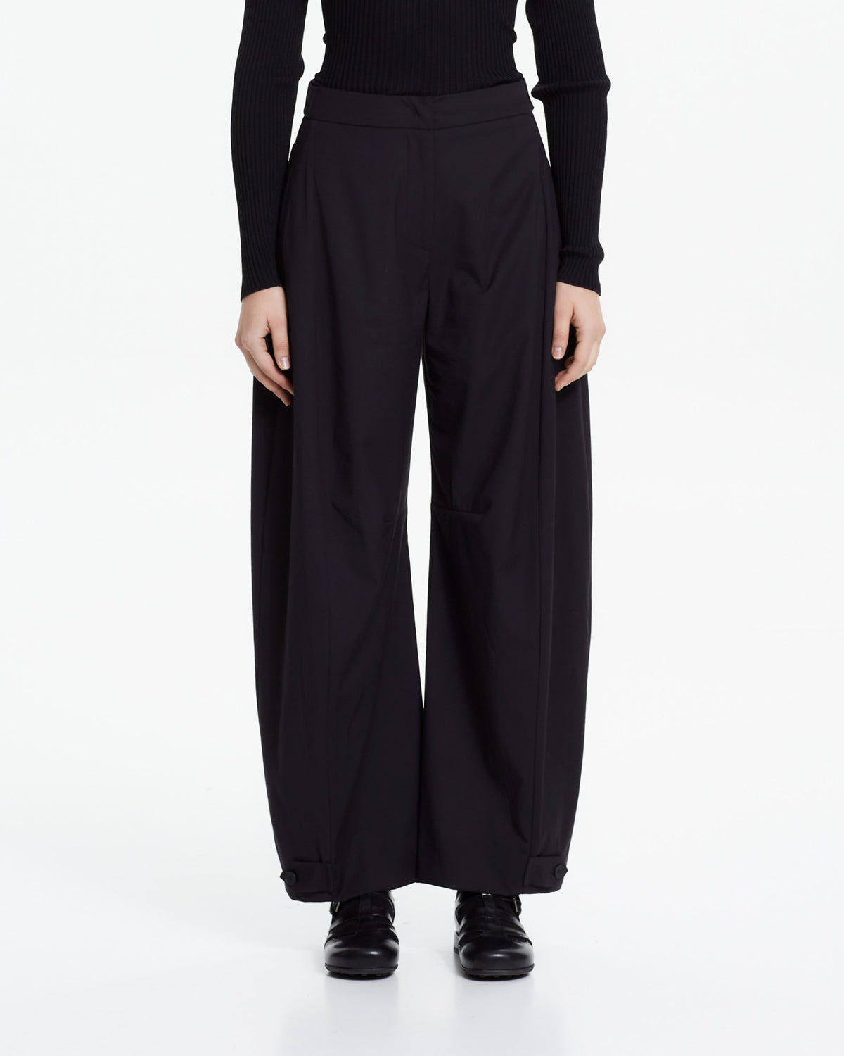 MLO Pantalone ampio NERO