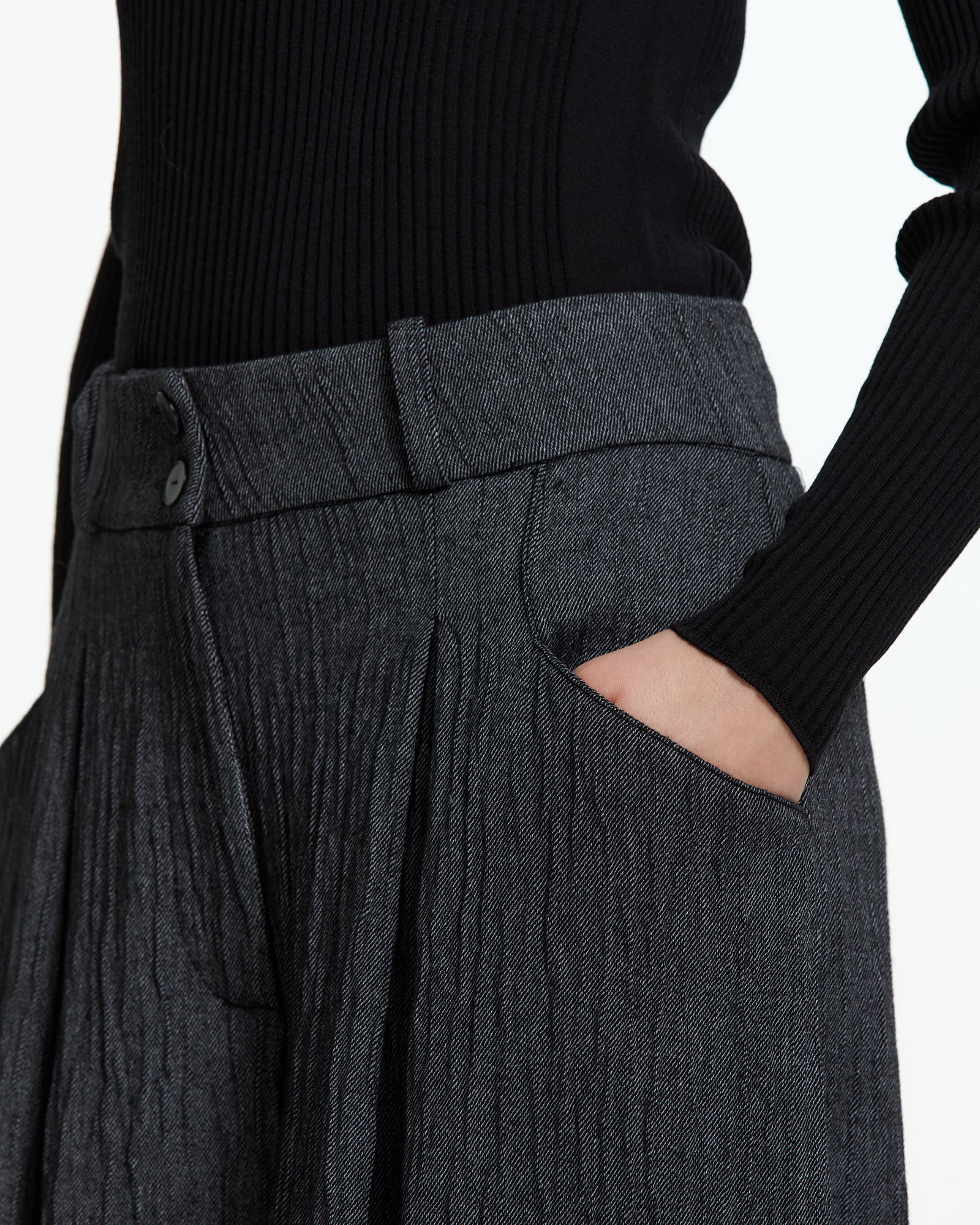 MLO Pantalone cropped con tasche cargo GRIGIO