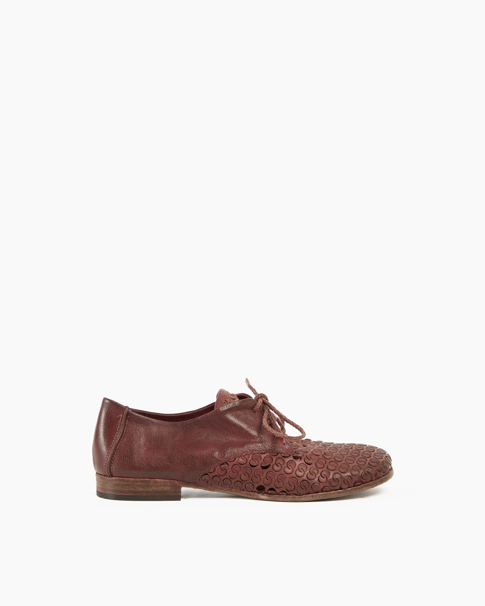MLO Scarpa stringata materica