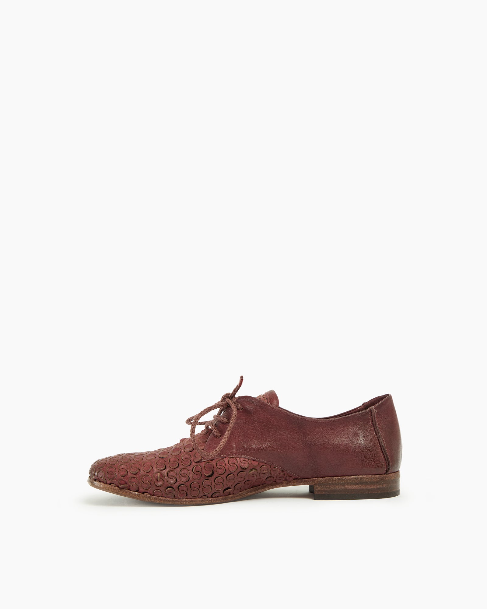 MLO Scarpa stringata materica