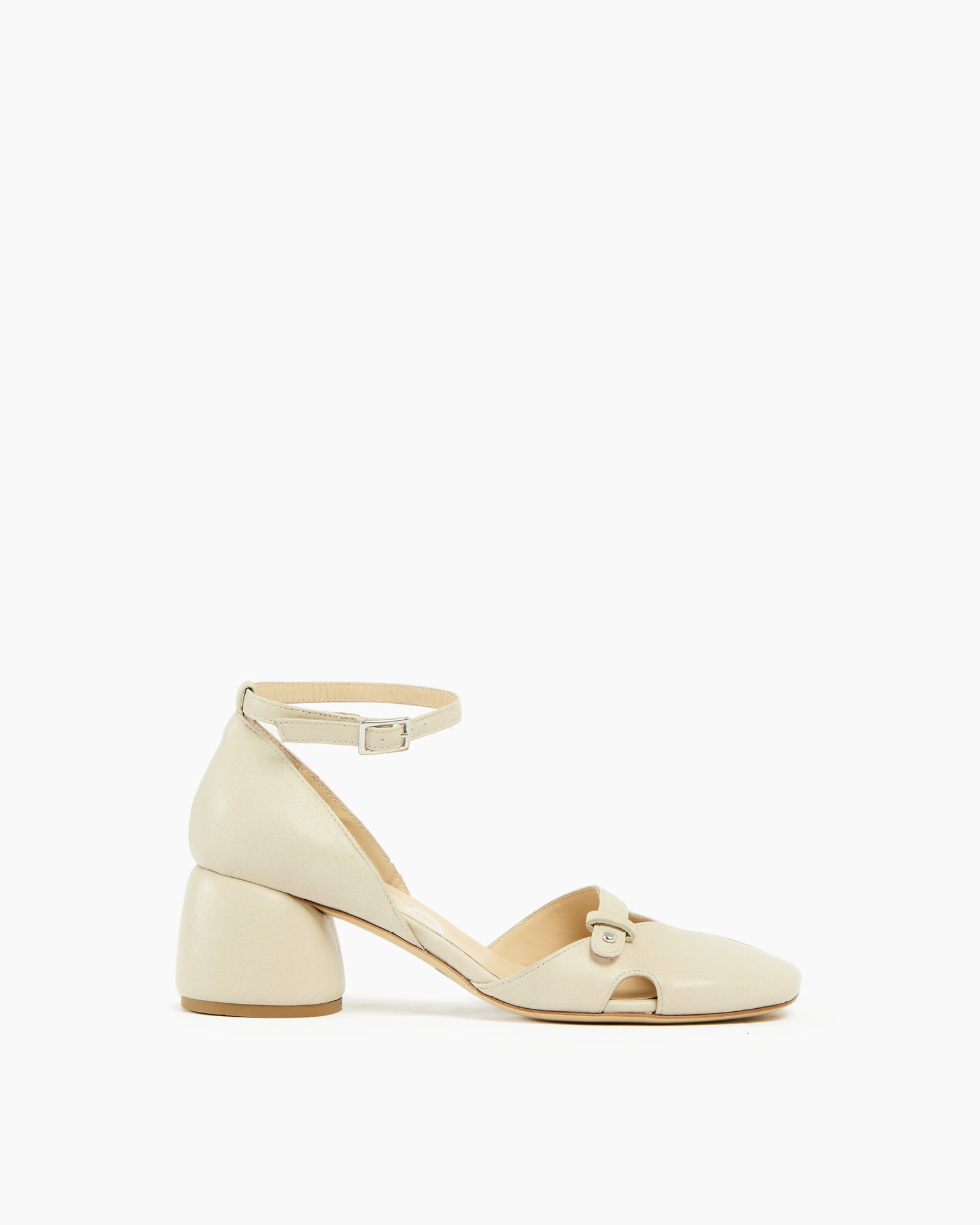 MLO Scarpa in pelle con cinturino BEIGE
