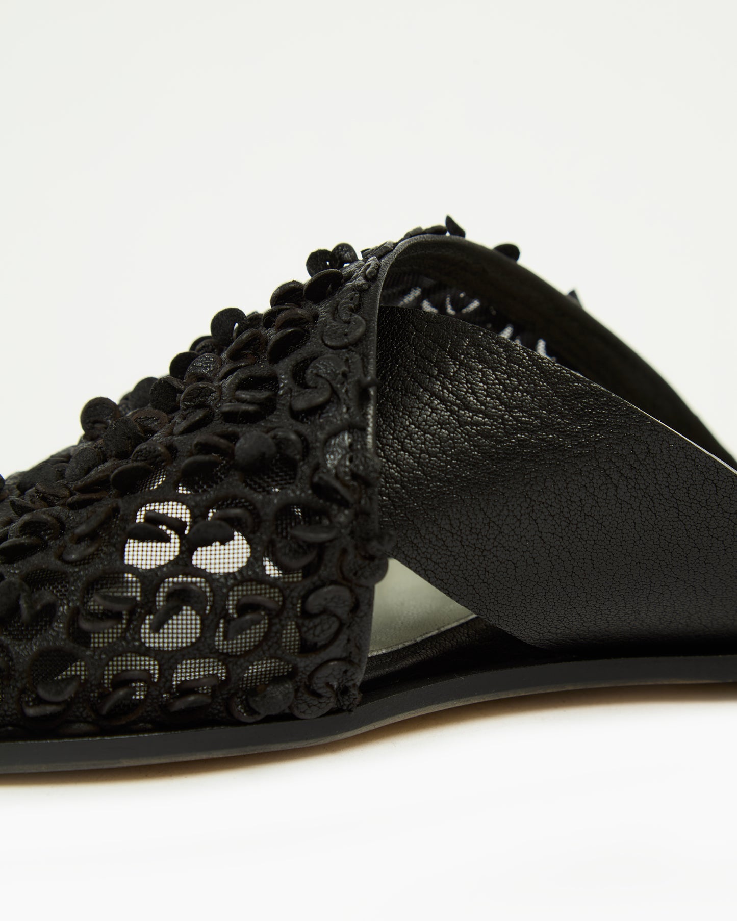 MLO Sandalo con fascia lavorata