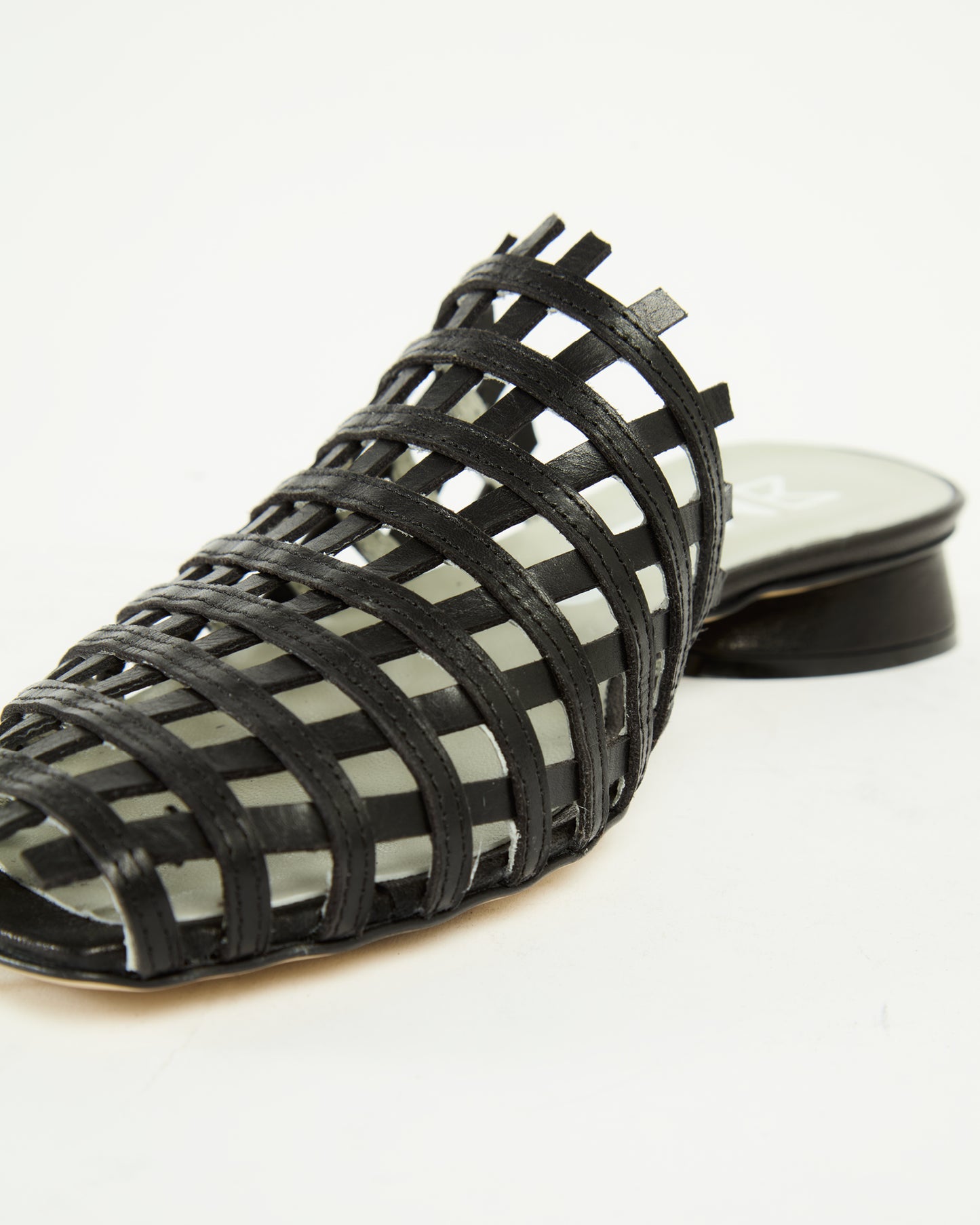 MLO Sandalo mules intrecciato NERO