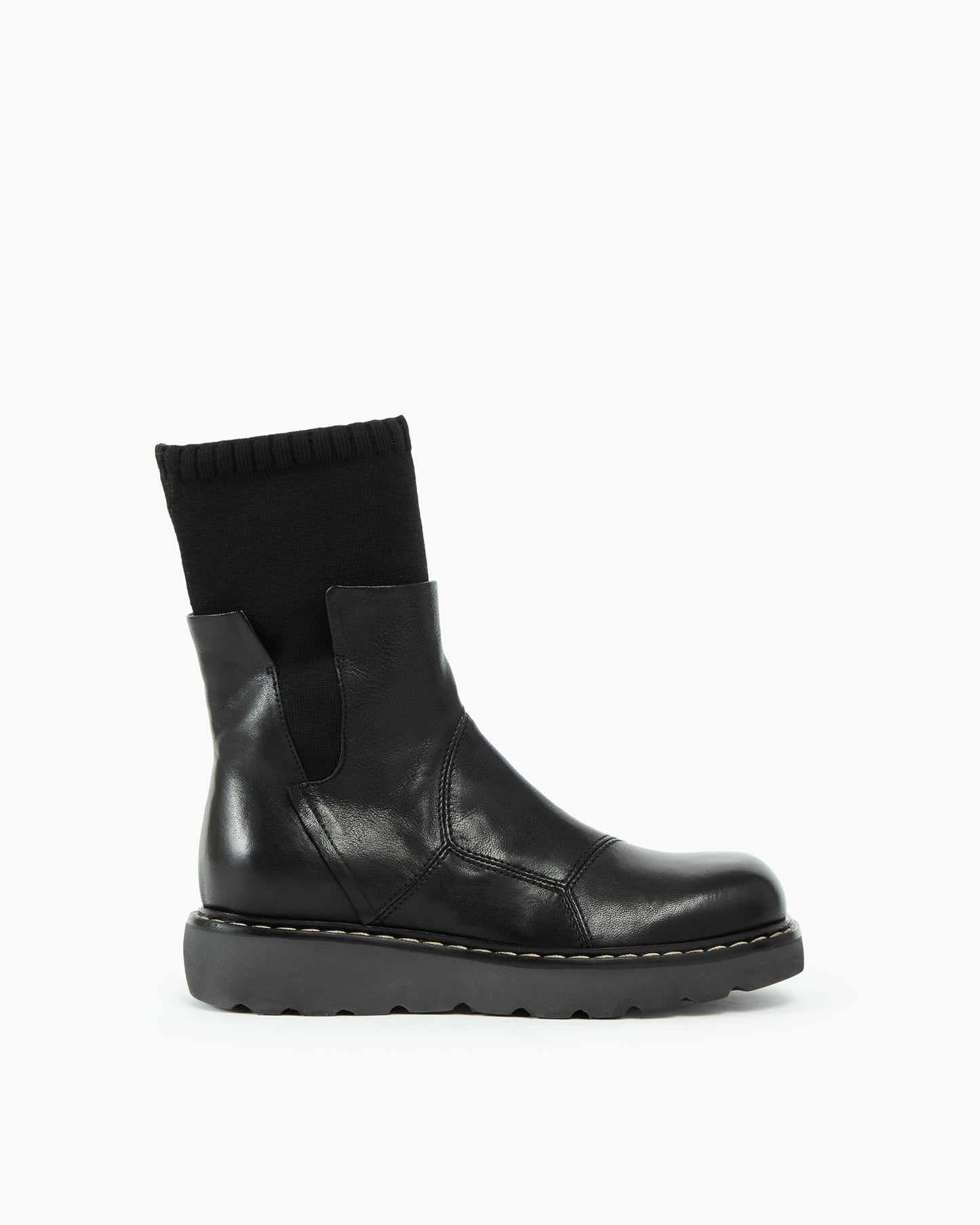 MLO Stivaletto in pelle con gambale elasticizzato NERO