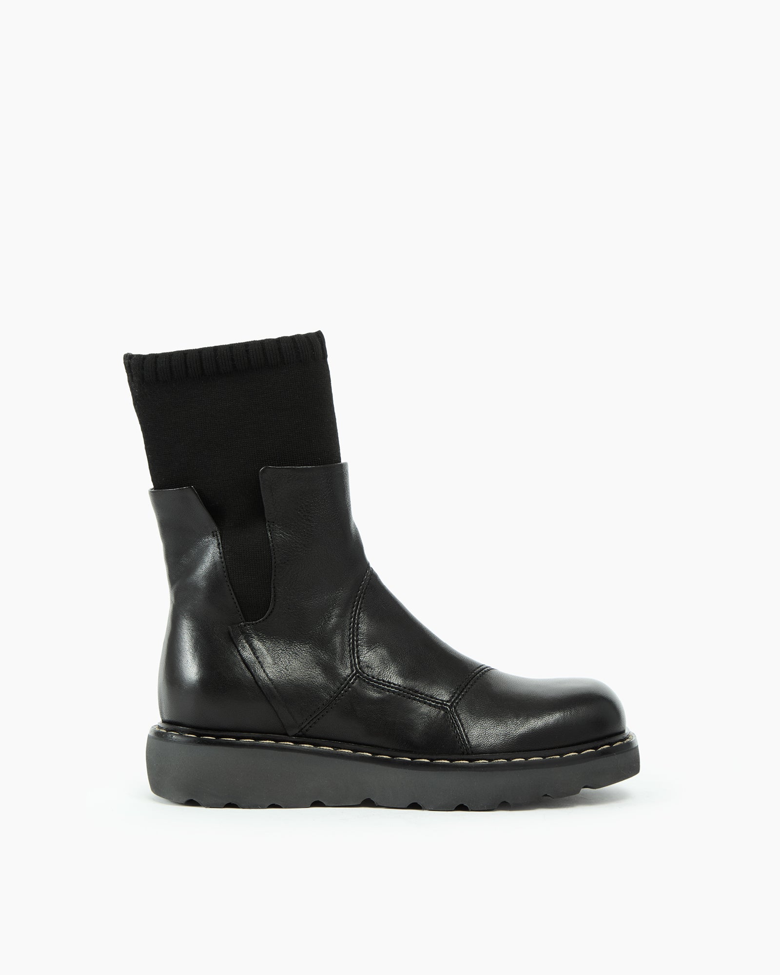 MLO Stivaletto in pelle con gambale elasticizzato NERO